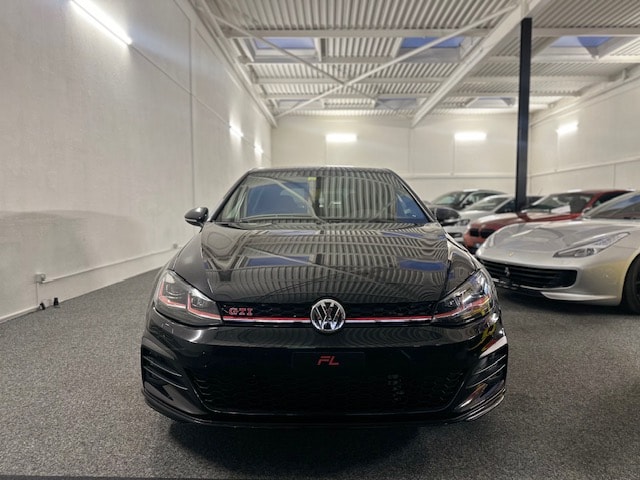 VW Golf 2.0 TSI GTI Performance DSG