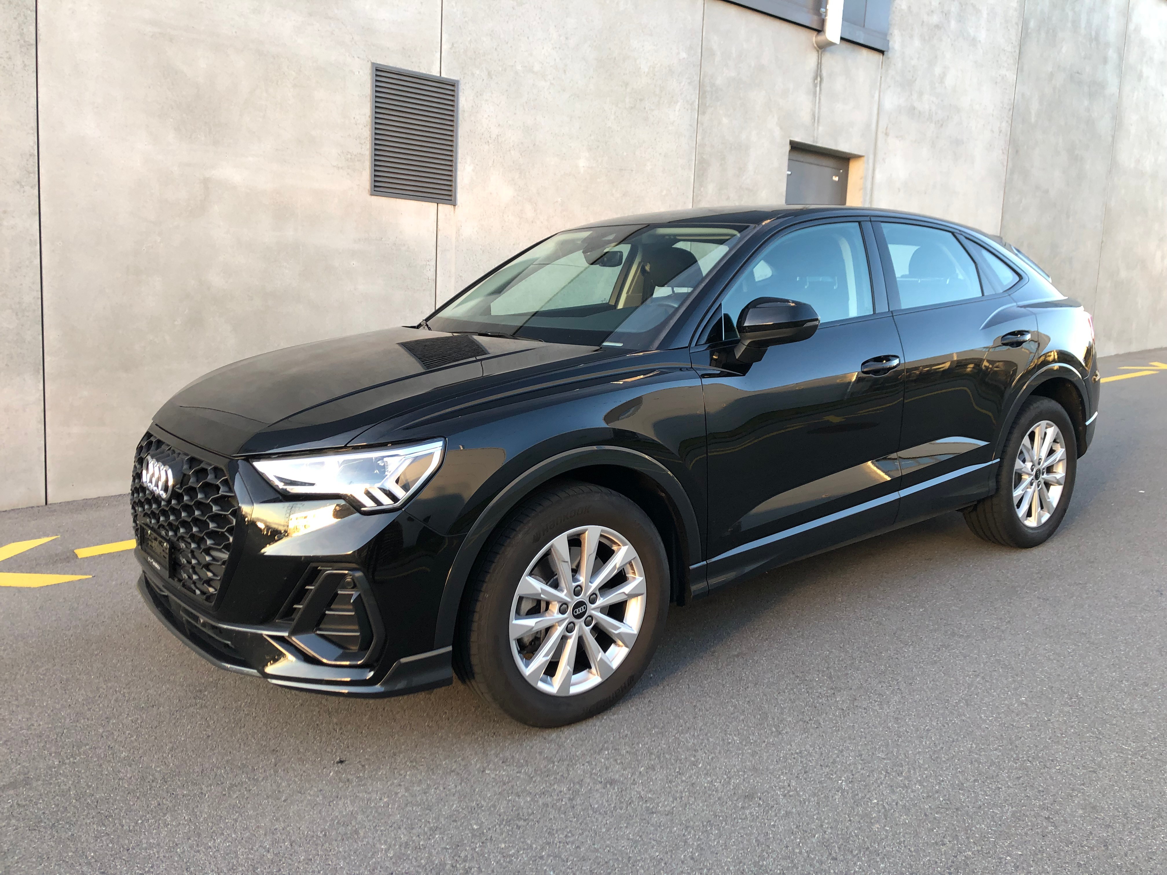 AUDI Q3 Sportback 40 TDI S line quattro