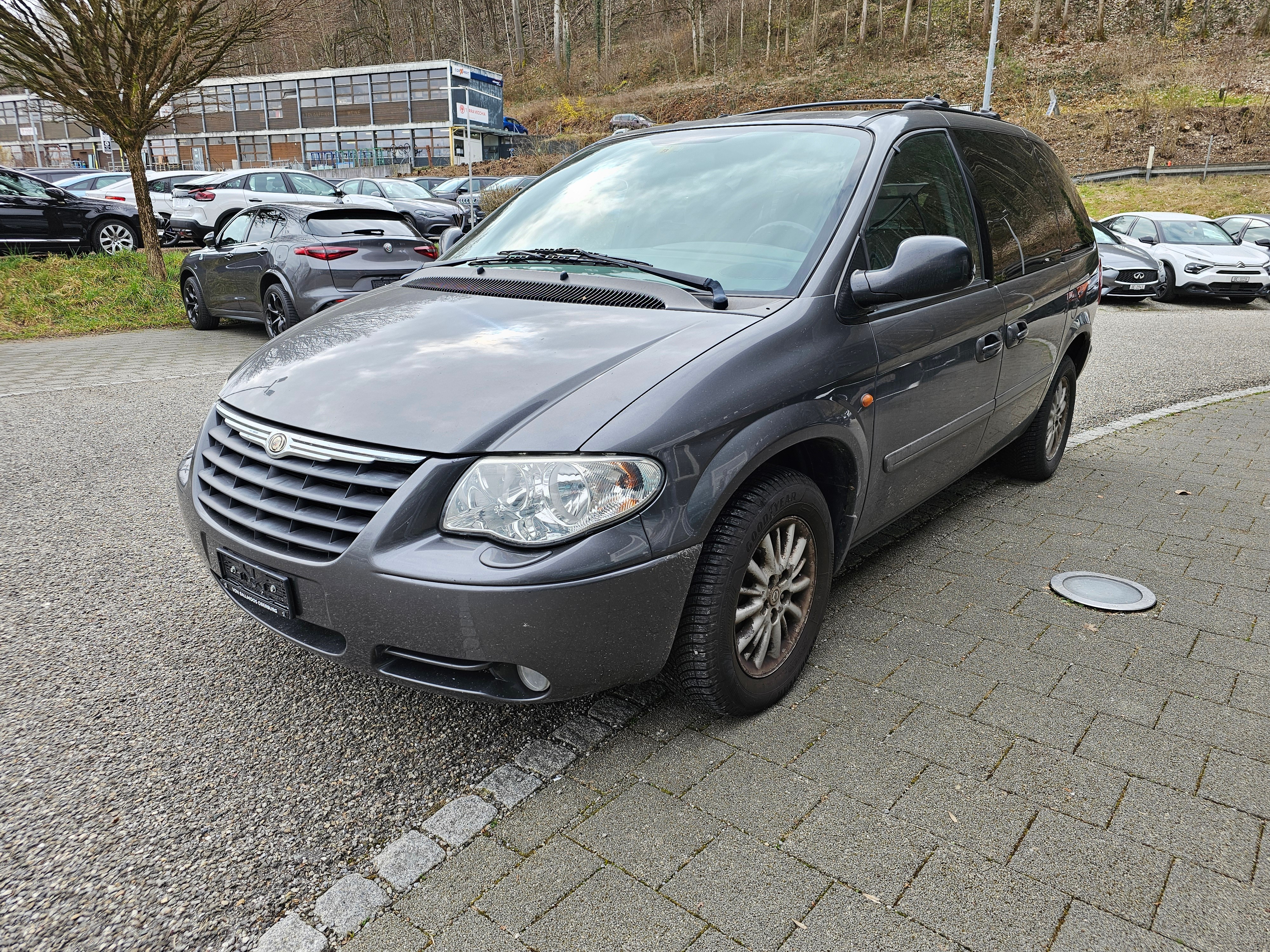 CHRYSLER Voyager 2.8 CRD LX