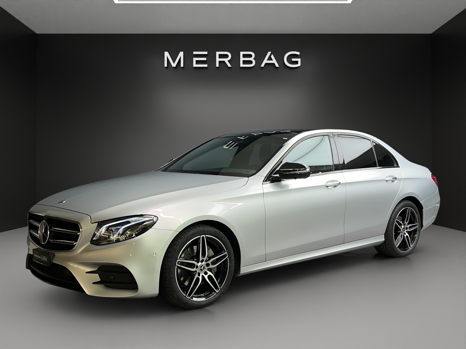 MERCEDES-BENZ E 220 d Swiss Star AMG 4M