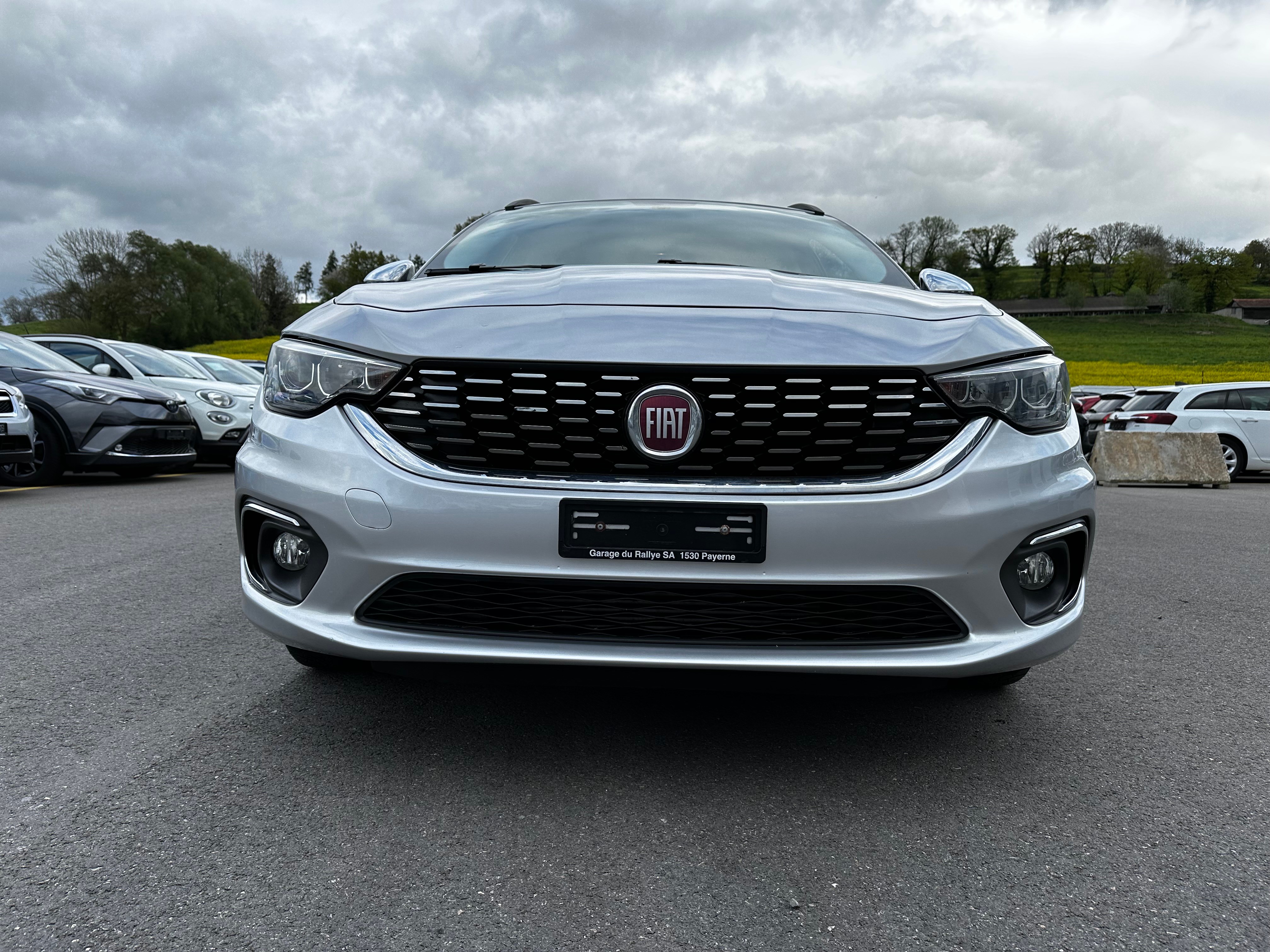 FIAT Tipo 1.6MJ Station Wagon Lounge DCT