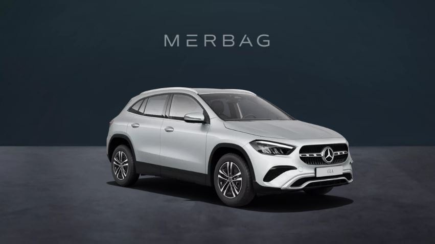 MERCEDES-BENZ GLA 220d 4Matic 8G-DCT