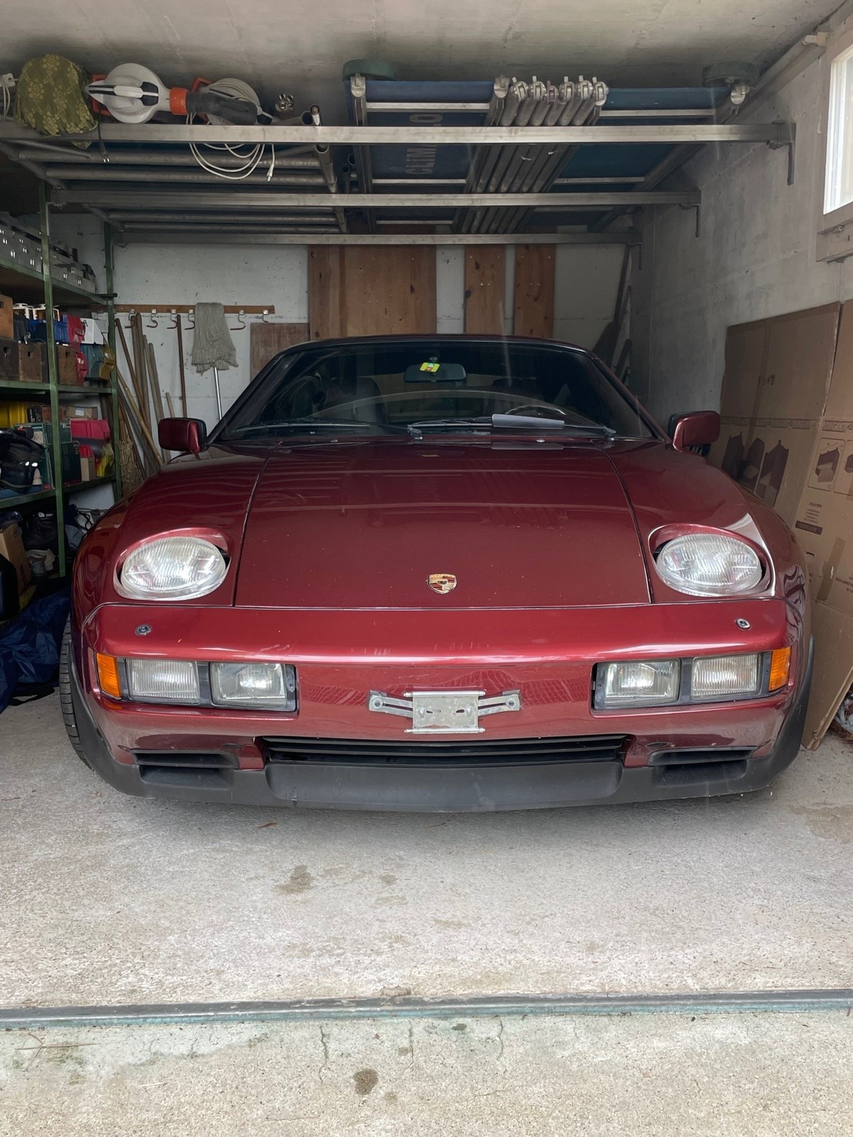 PORSCHE 928 S