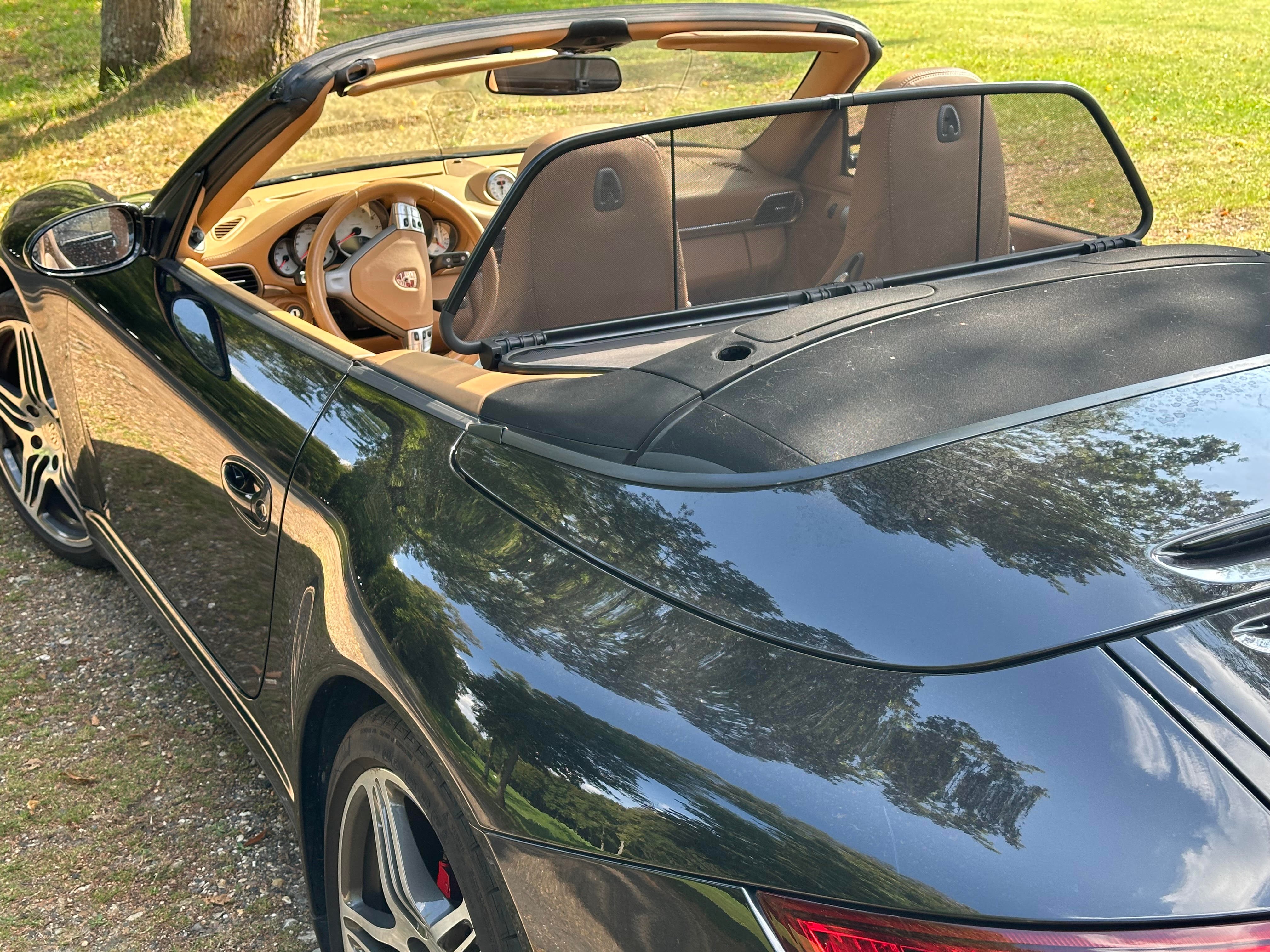 PORSCHE 911 Cabrio Carrera 4S