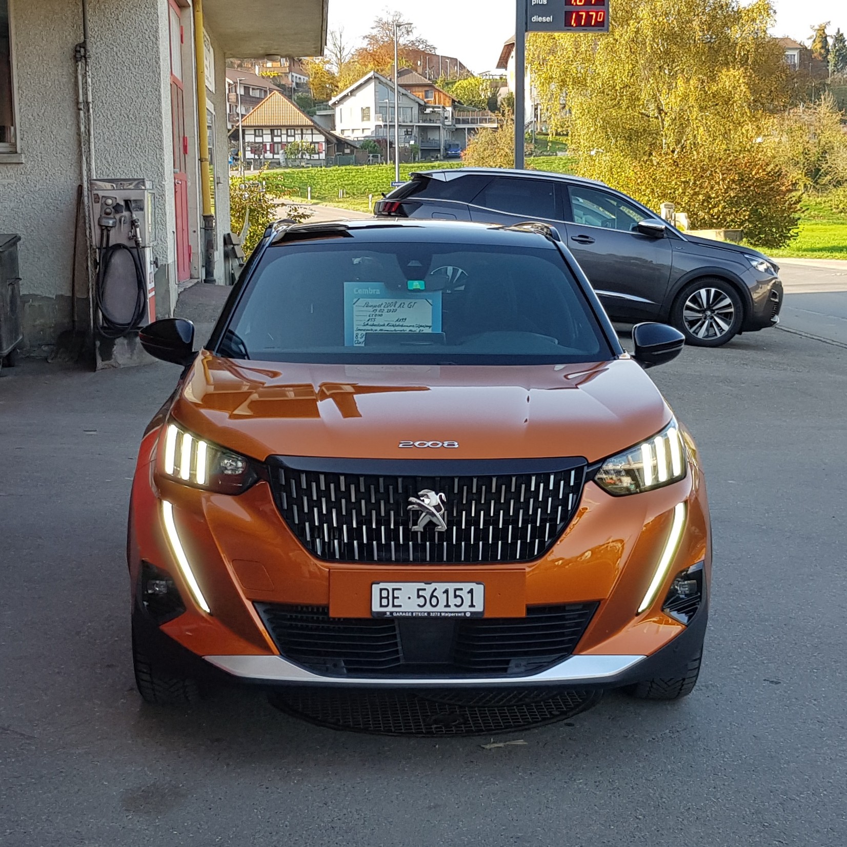 PEUGEOT 2008 1.2 PureTech GT EAT8