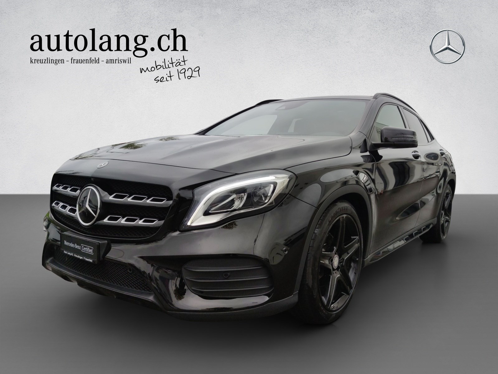 MERCEDES-BENZ GLA 200 AMG Line