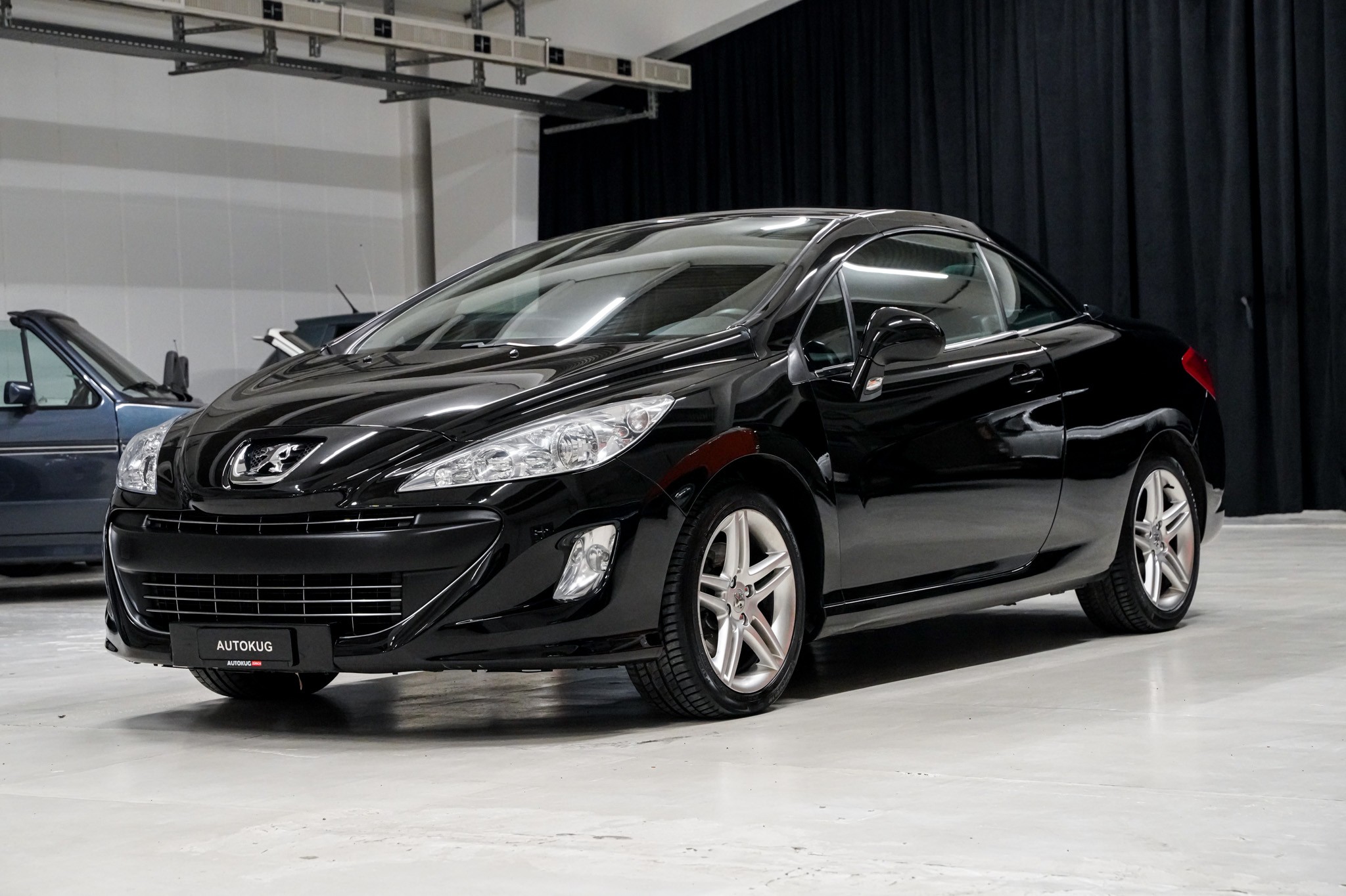 PEUGEOT 308 CC 1.6 16V Turbo Platinum Automatic