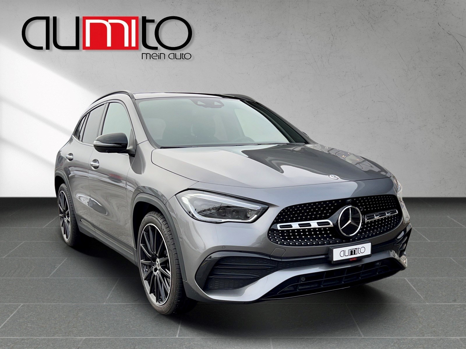 MERCEDES-BENZ GLA 250 4Matic AMG Line 8G-DCT