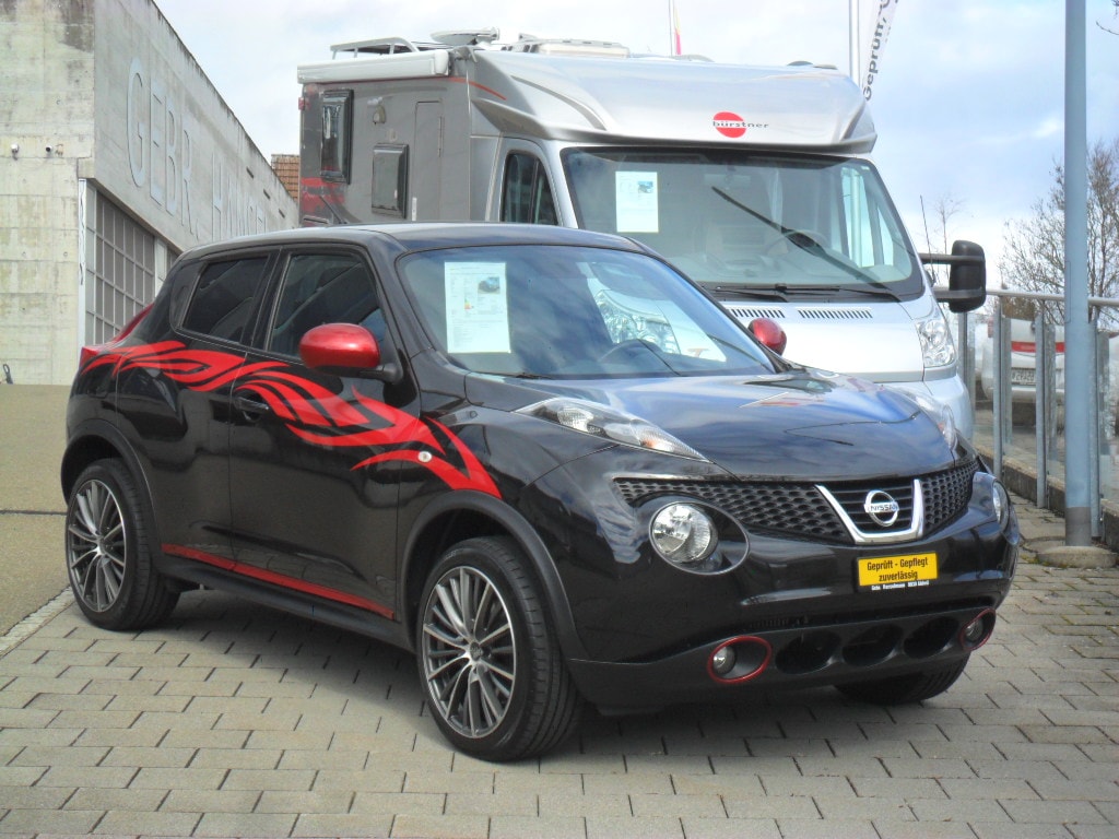 NISSAN Juke 1.6 DIG-T tekna 4x4 Xtronic M-CVT