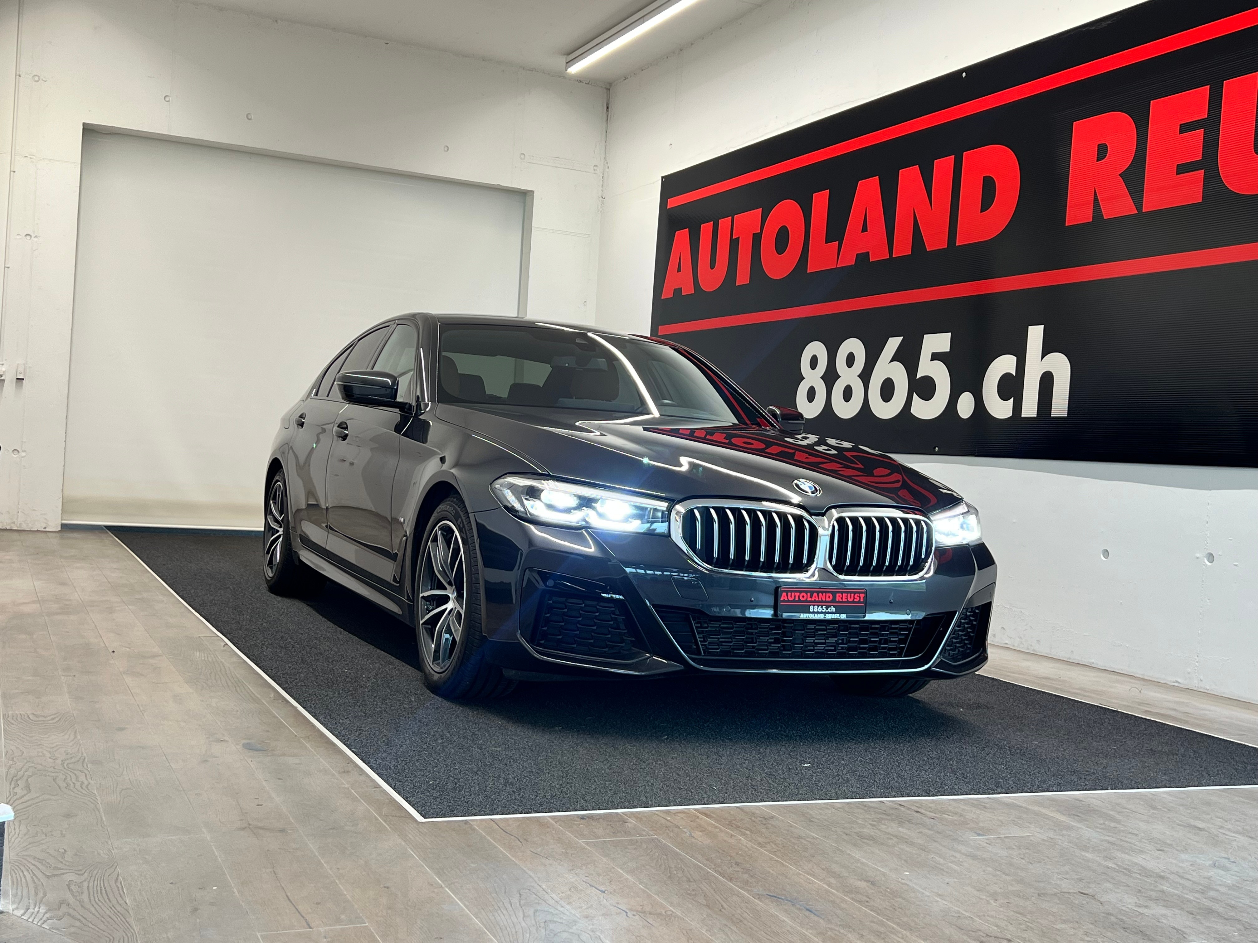 BMW 520d xDrive 48V M Sport Steptronic