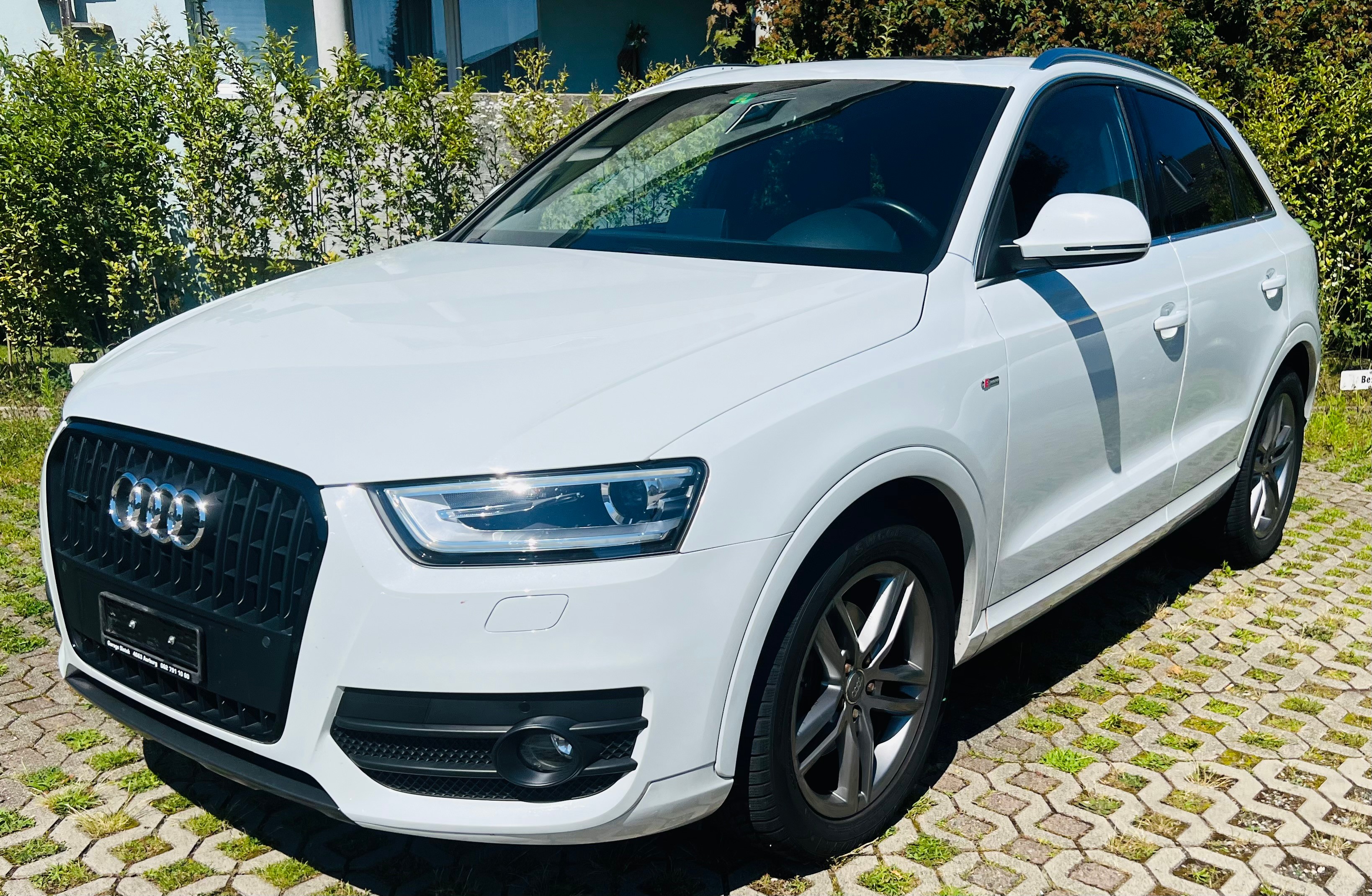 AUDI Q3 2.0 TDI quattro S-tronic