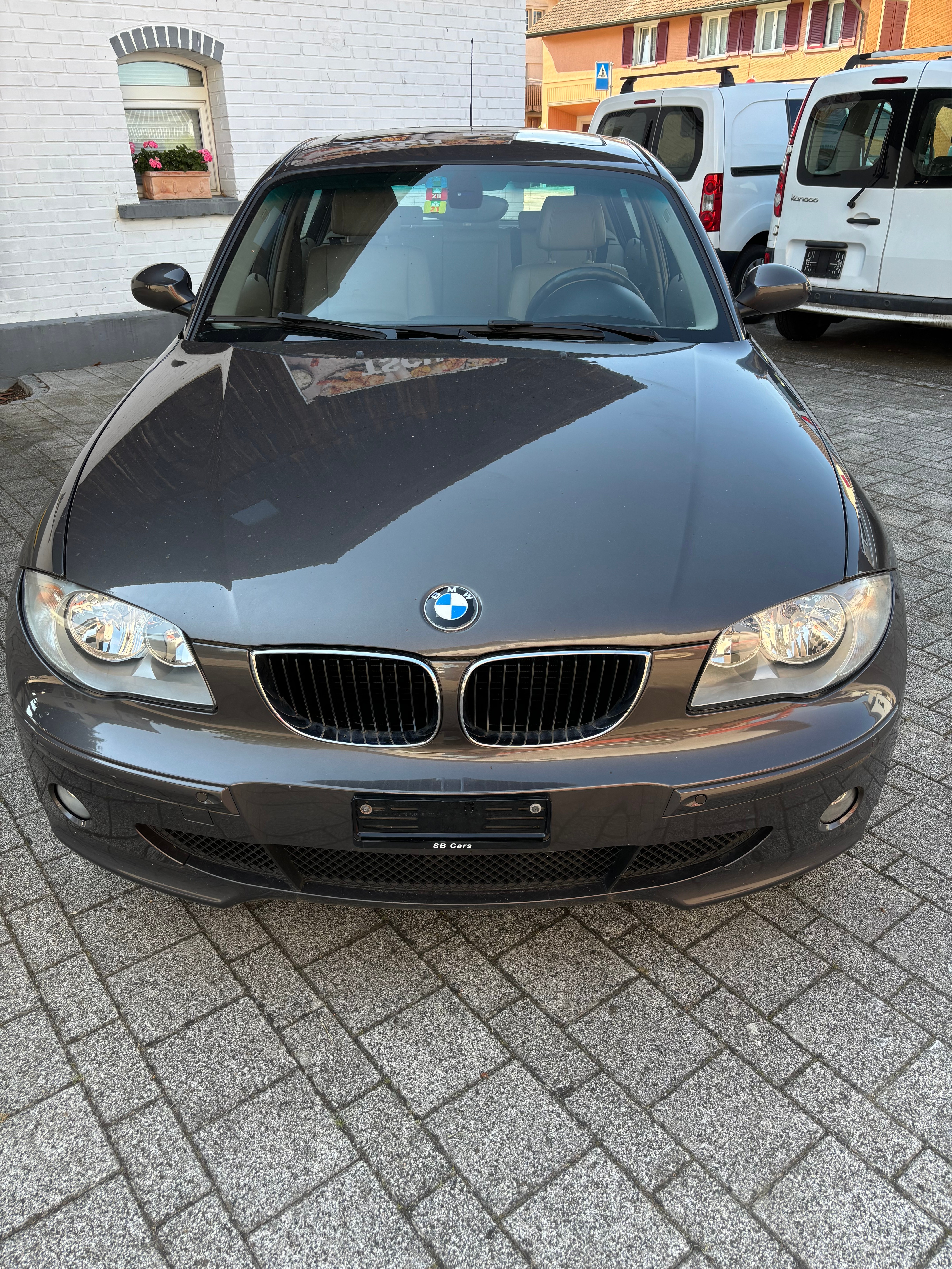 BMW 120i