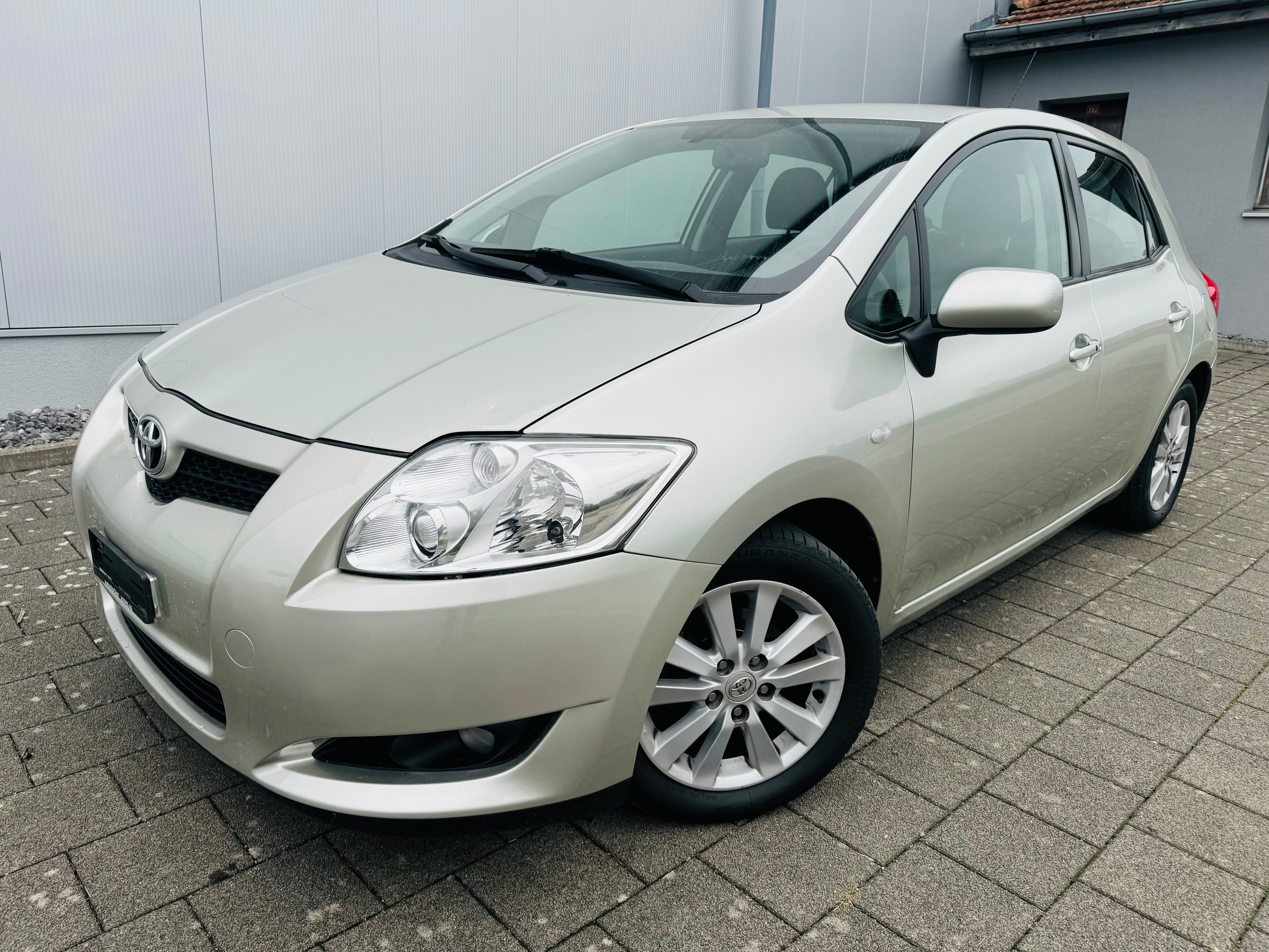 TOYOTA Auris 1.6 Linea Luna MultiMode