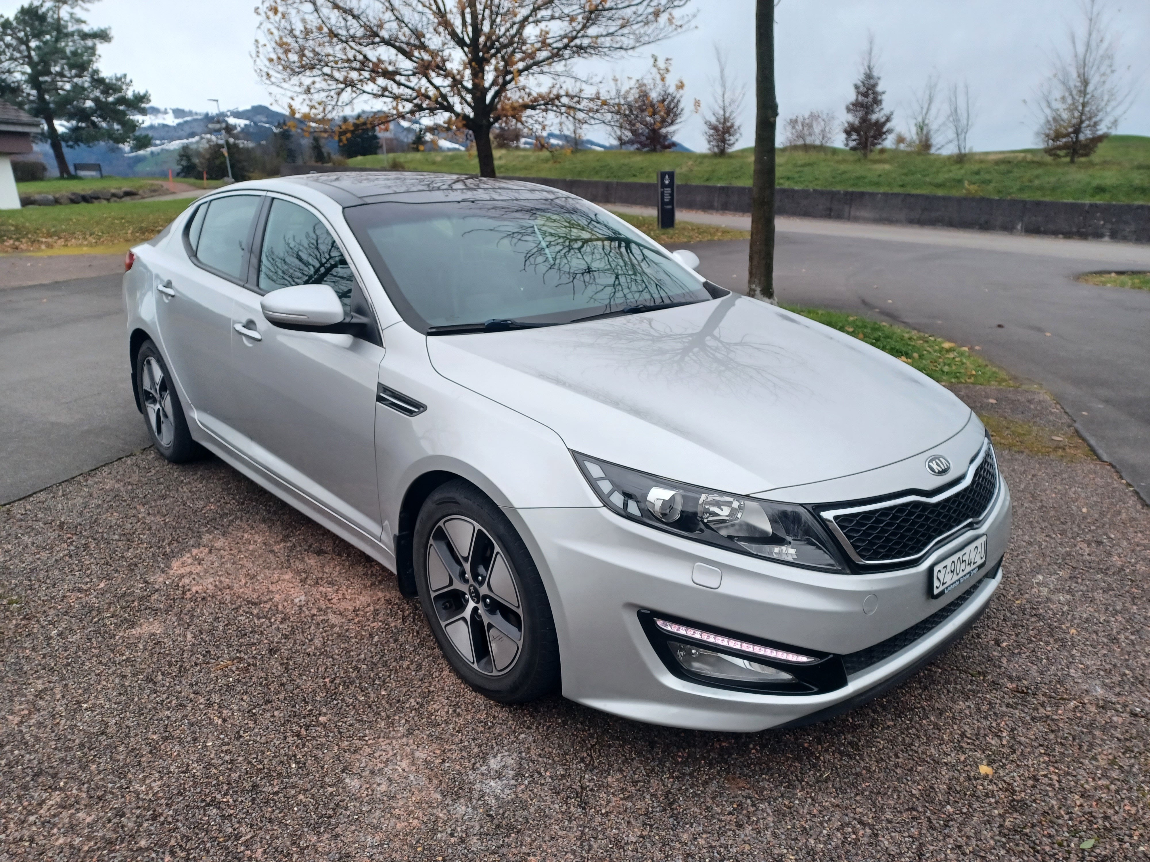 KIA Optima 2.0 CVVT Hybrid Automatic