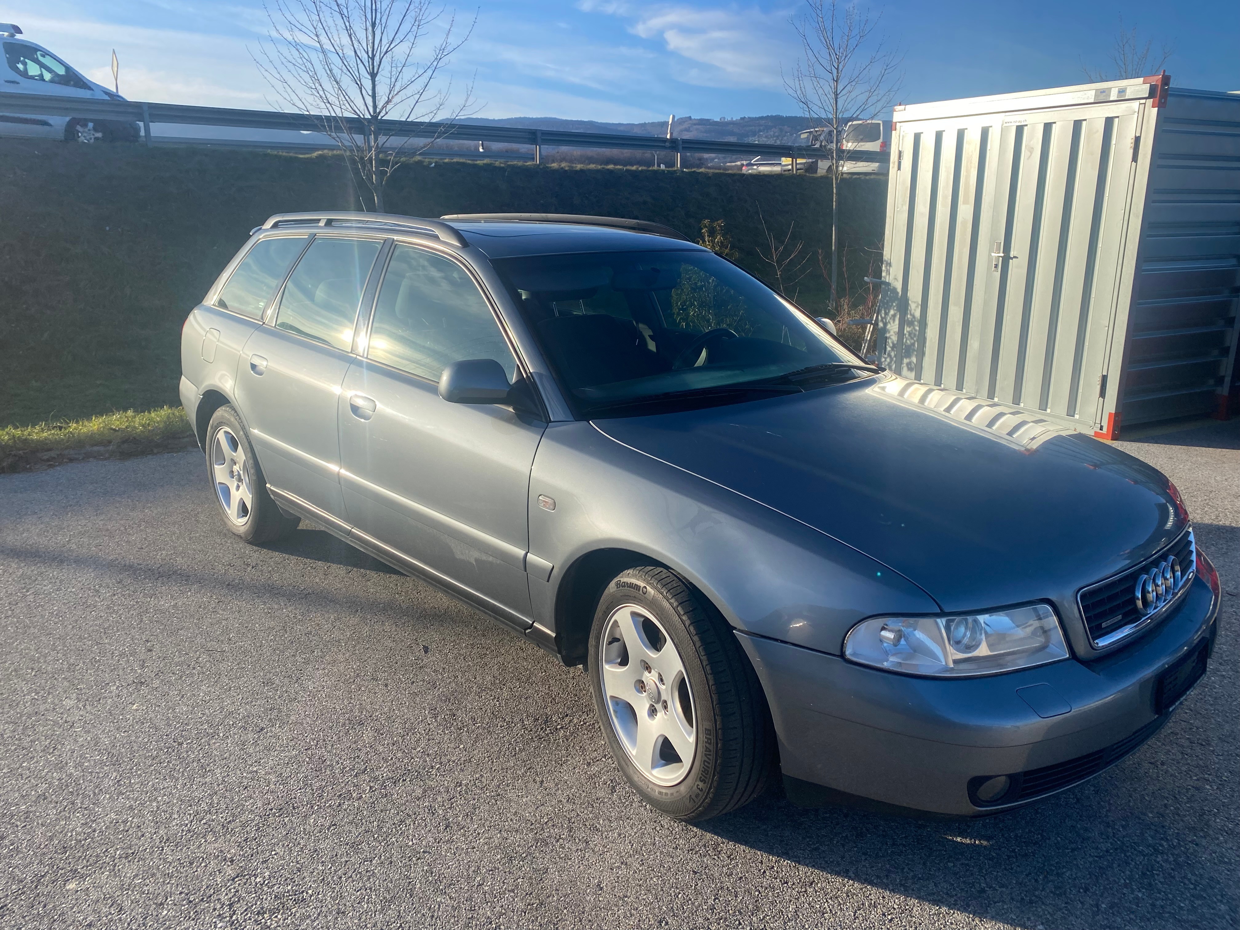 AUDI A4 Avant 1.8 T quattro Ambiente