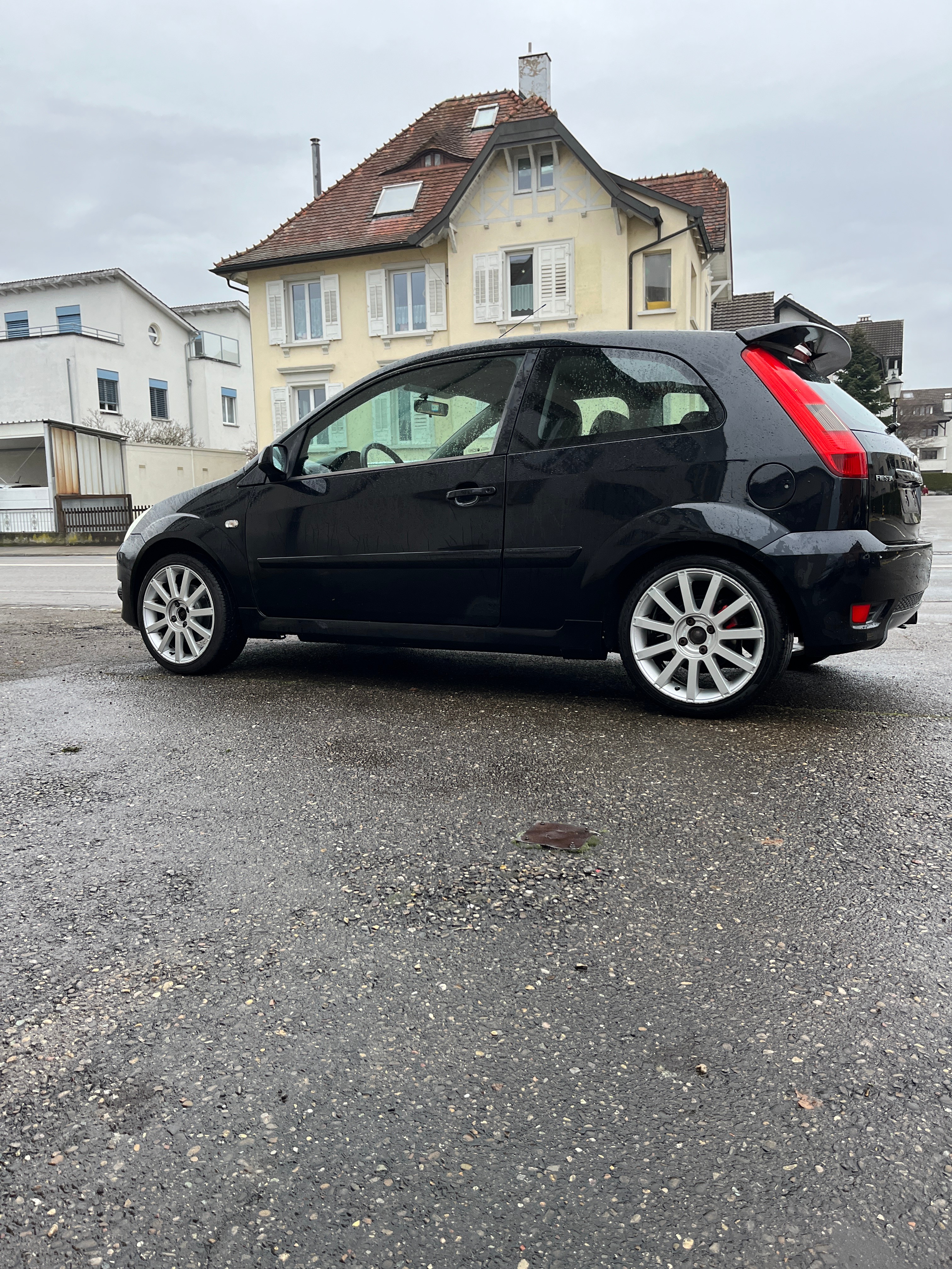 FORD Fiesta 2.0 16V ST