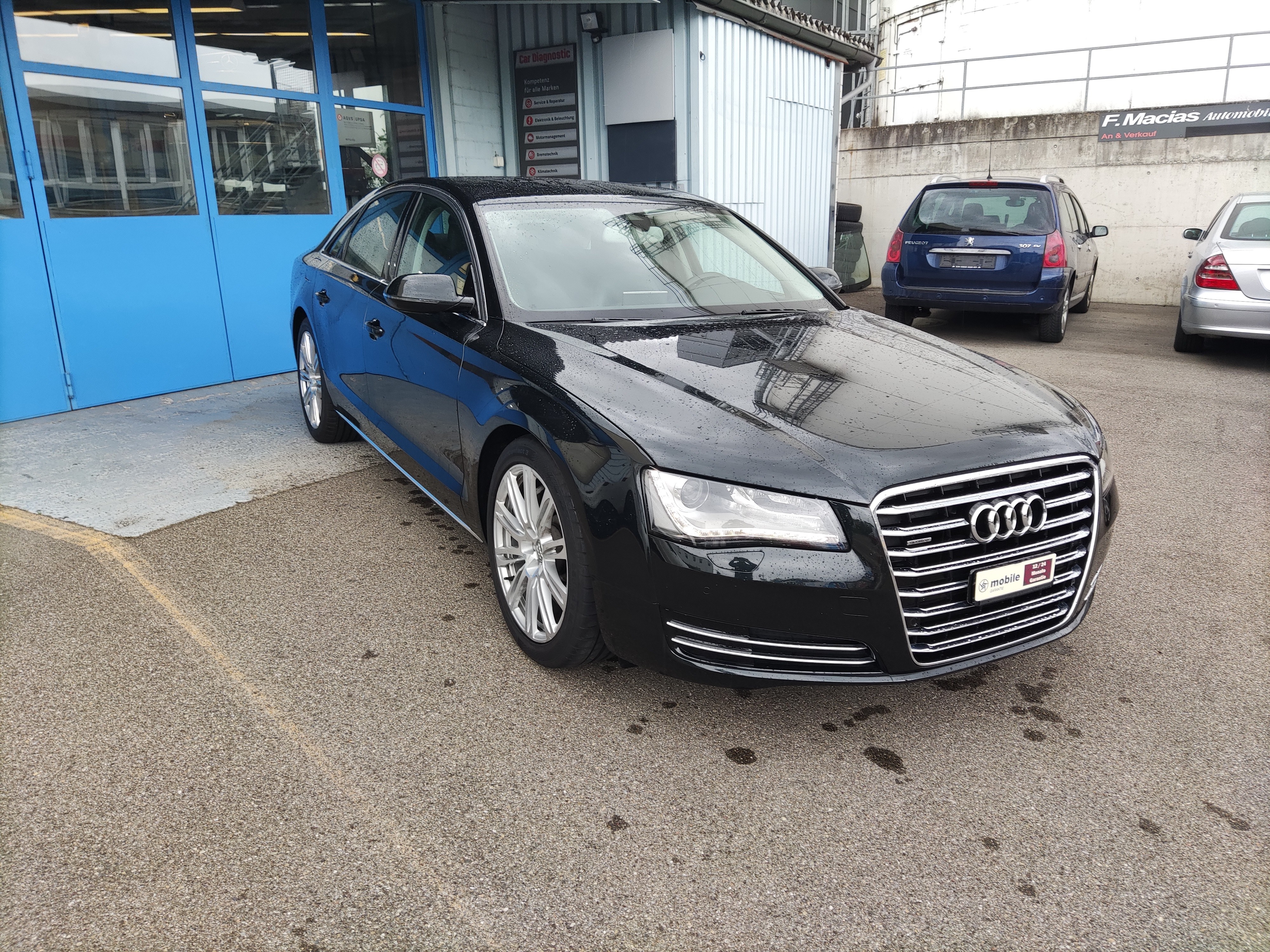 AUDI A8 4.2 FSI quattro tiptronic