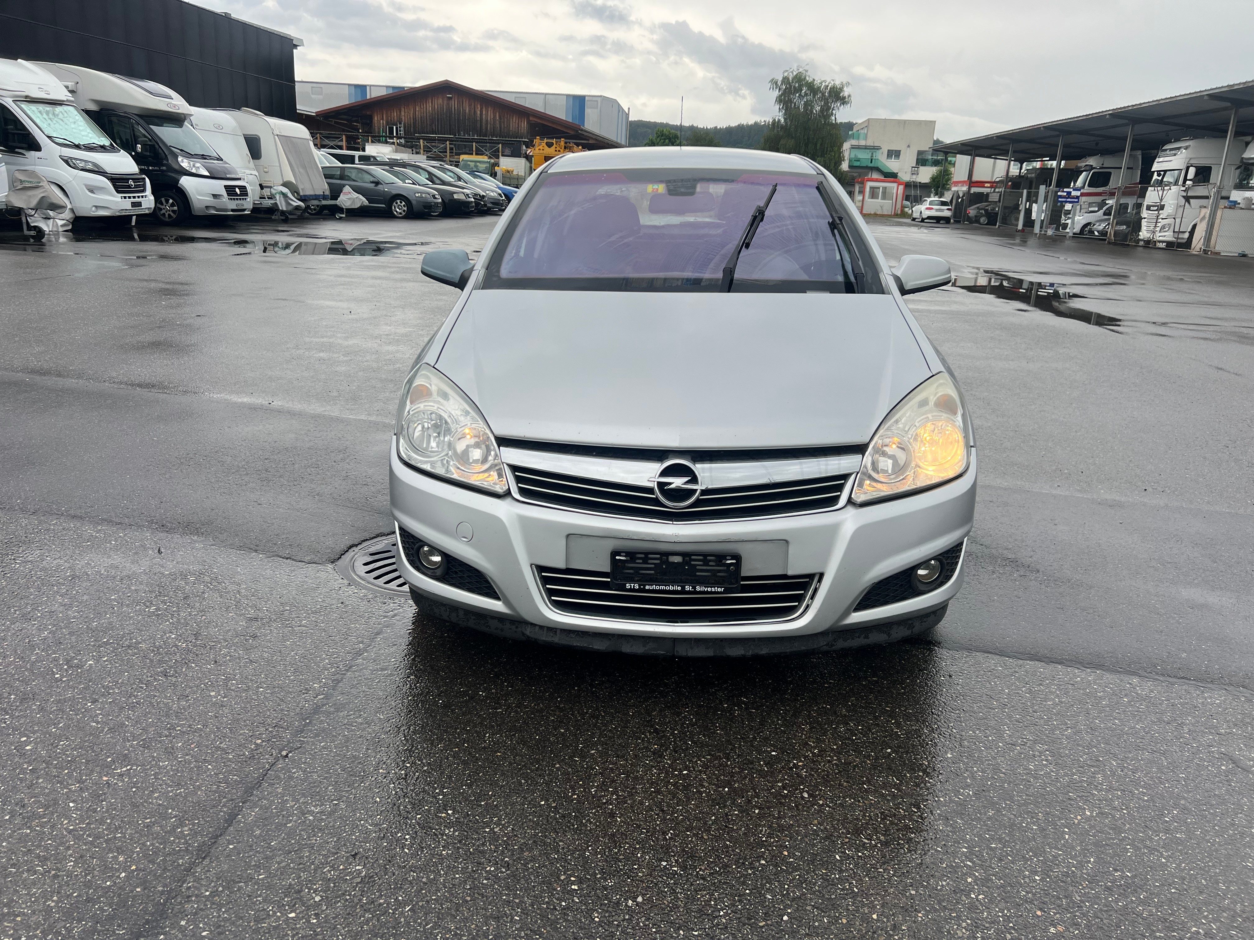 OPEL Astra 1.8i 16V Diamond Automatic