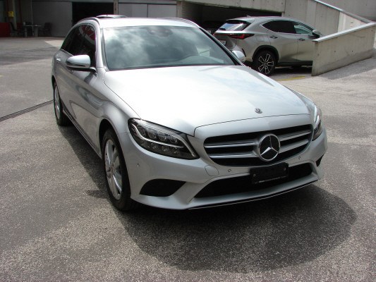 MERCEDES-BENZ C 220d Swiss Star Avan 4M