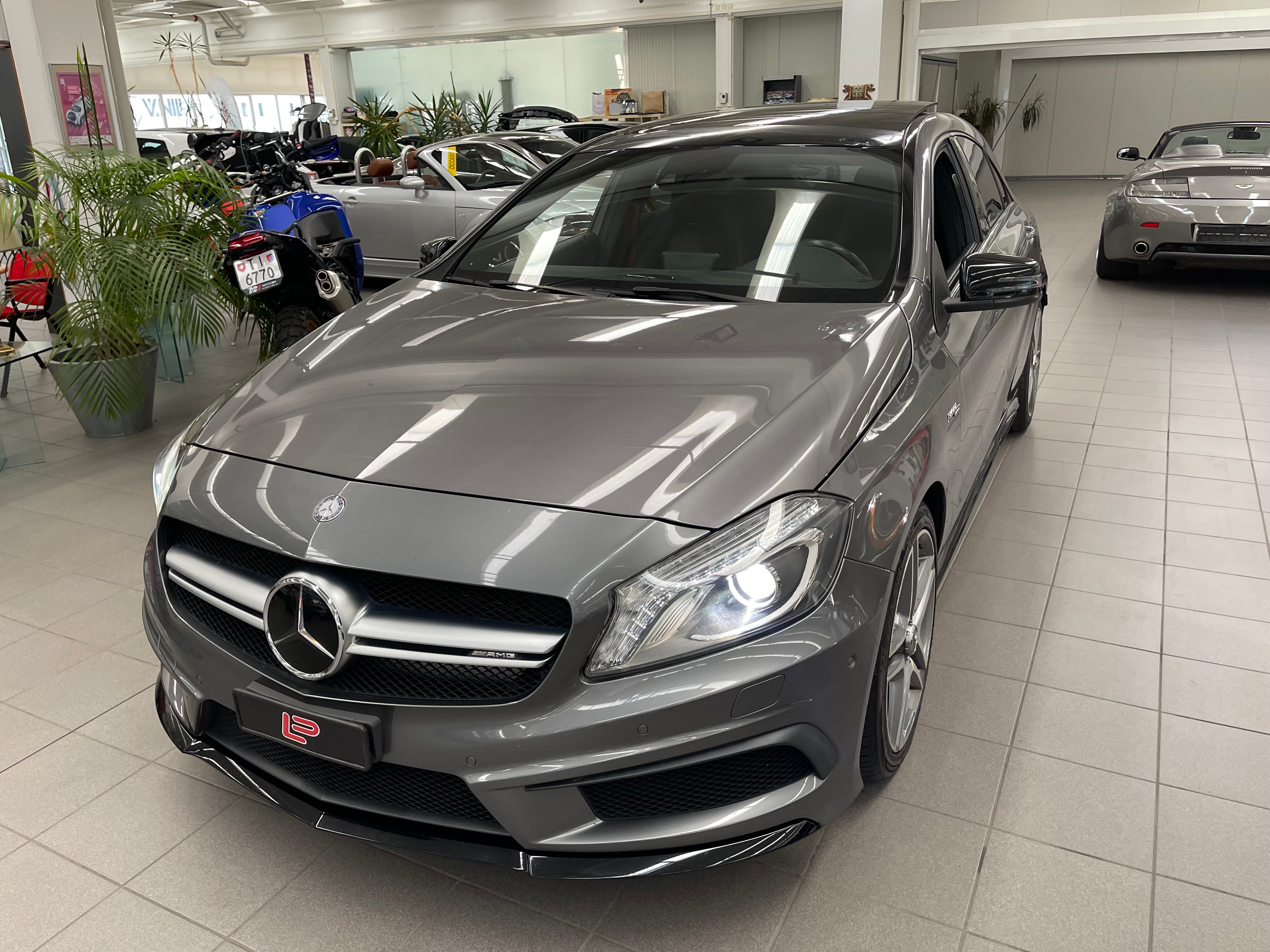 MERCEDES-BENZ A 45 AMG 4Matic Speedshift 7G-DCT