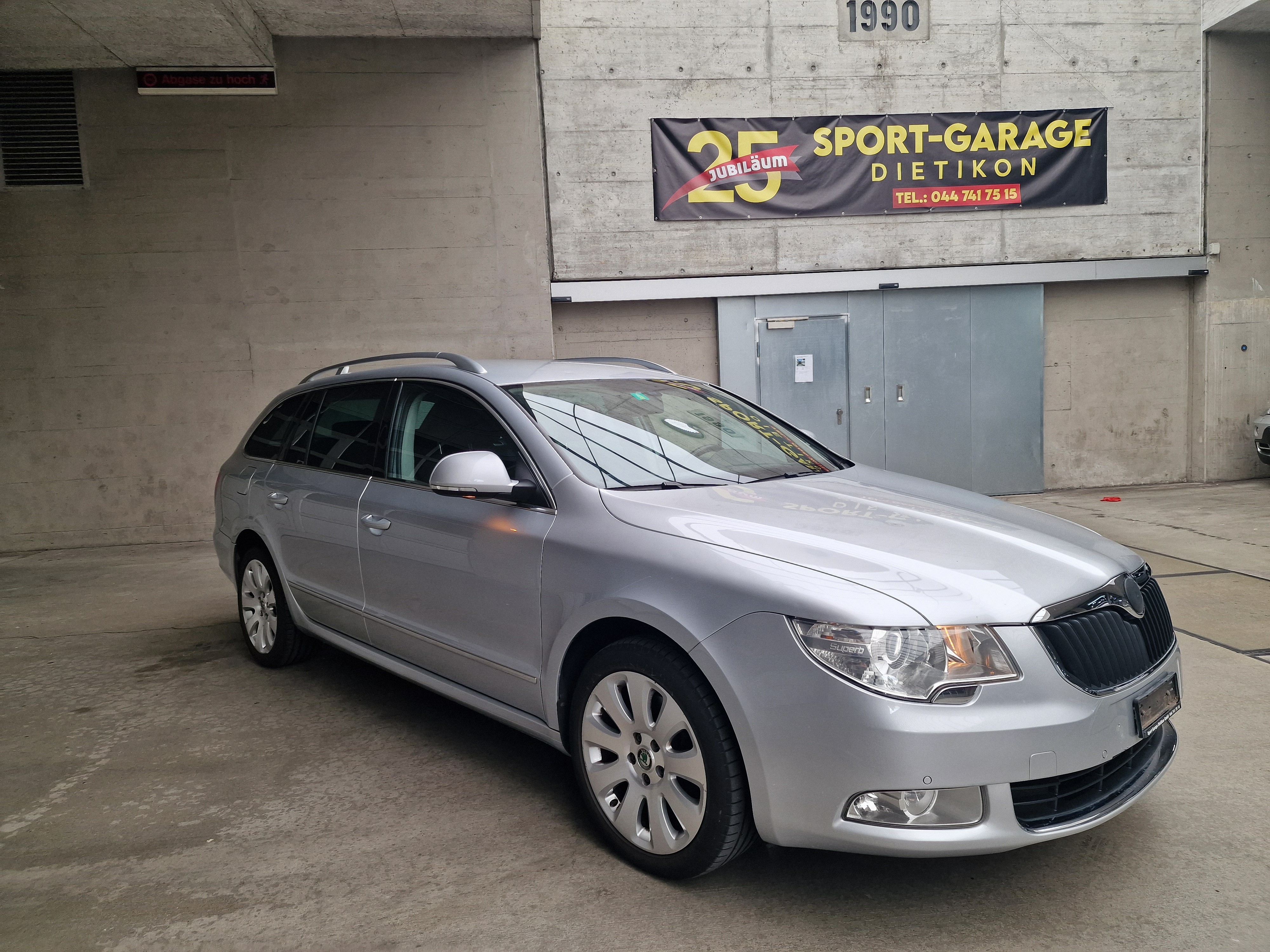 SKODA Superb Combi 2.0 TDi Elegance DSG