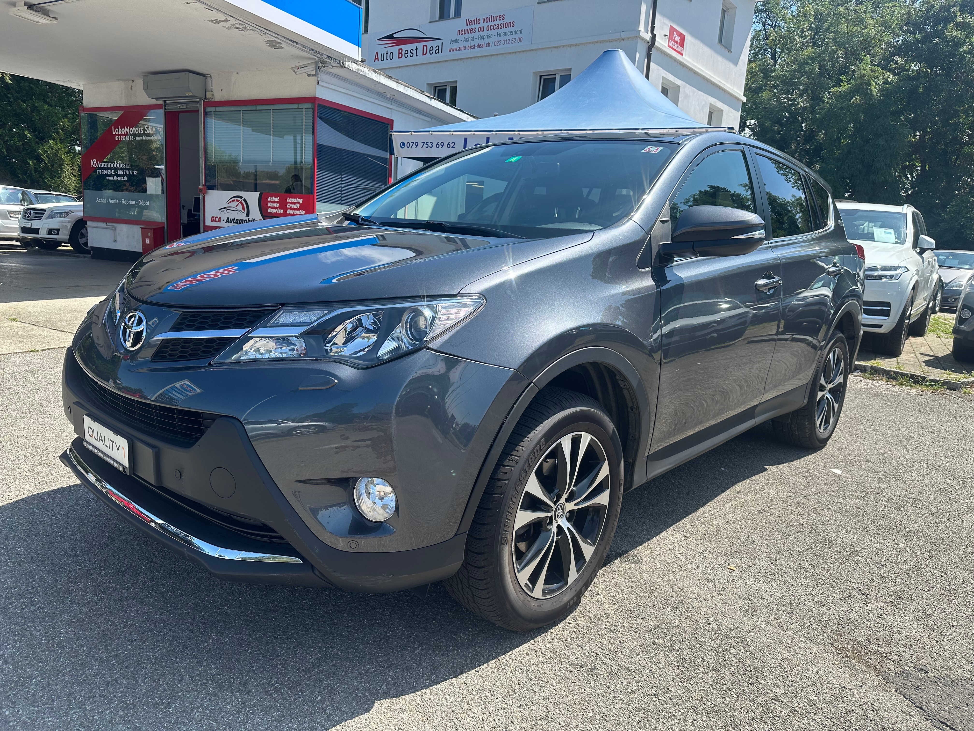 TOYOTA RAV-4 2.0 Style Multidrive S