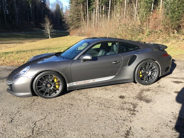 PORSCHE 911 Turbo S PDK