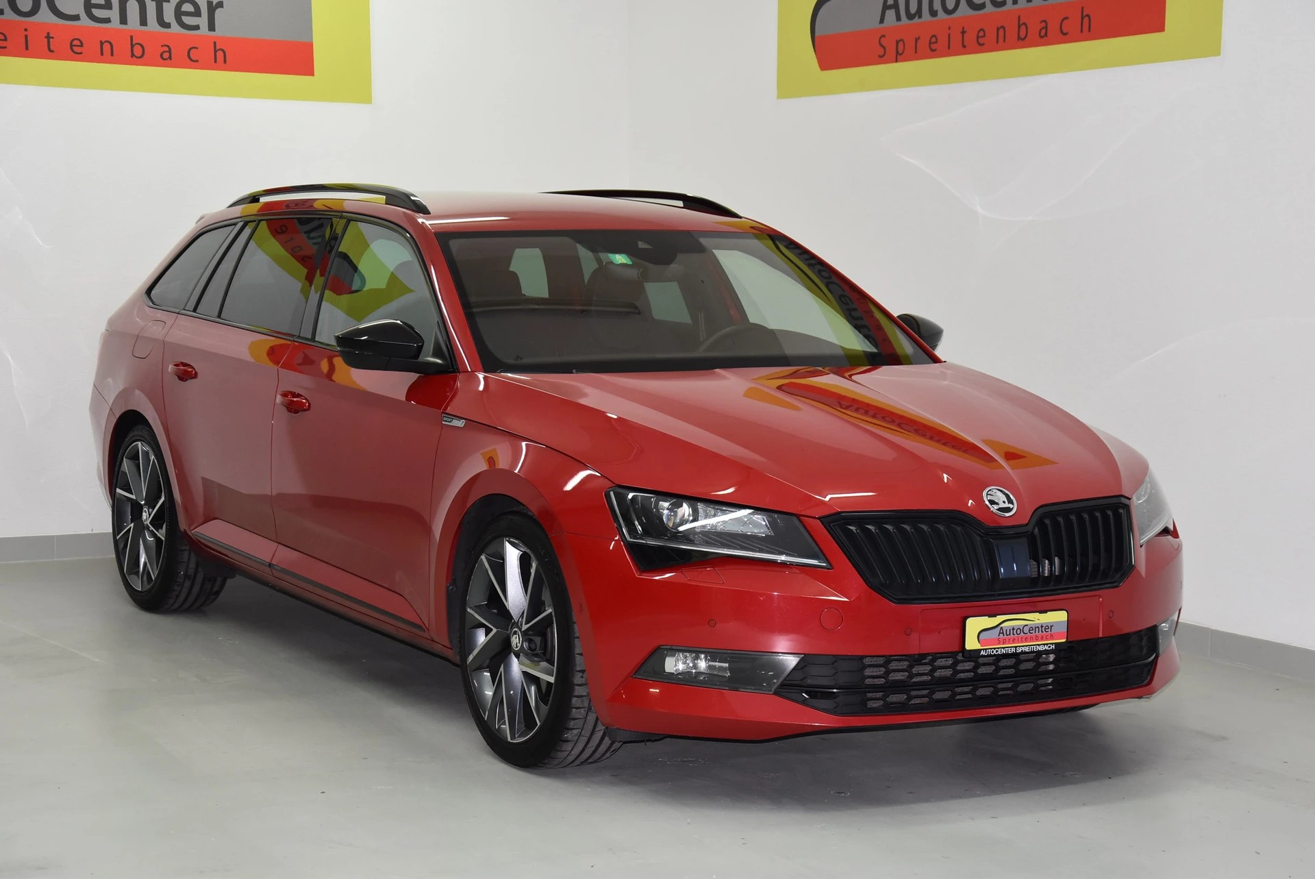 SKODA Superb Combi 2.0 TDi SportLine+ DSG