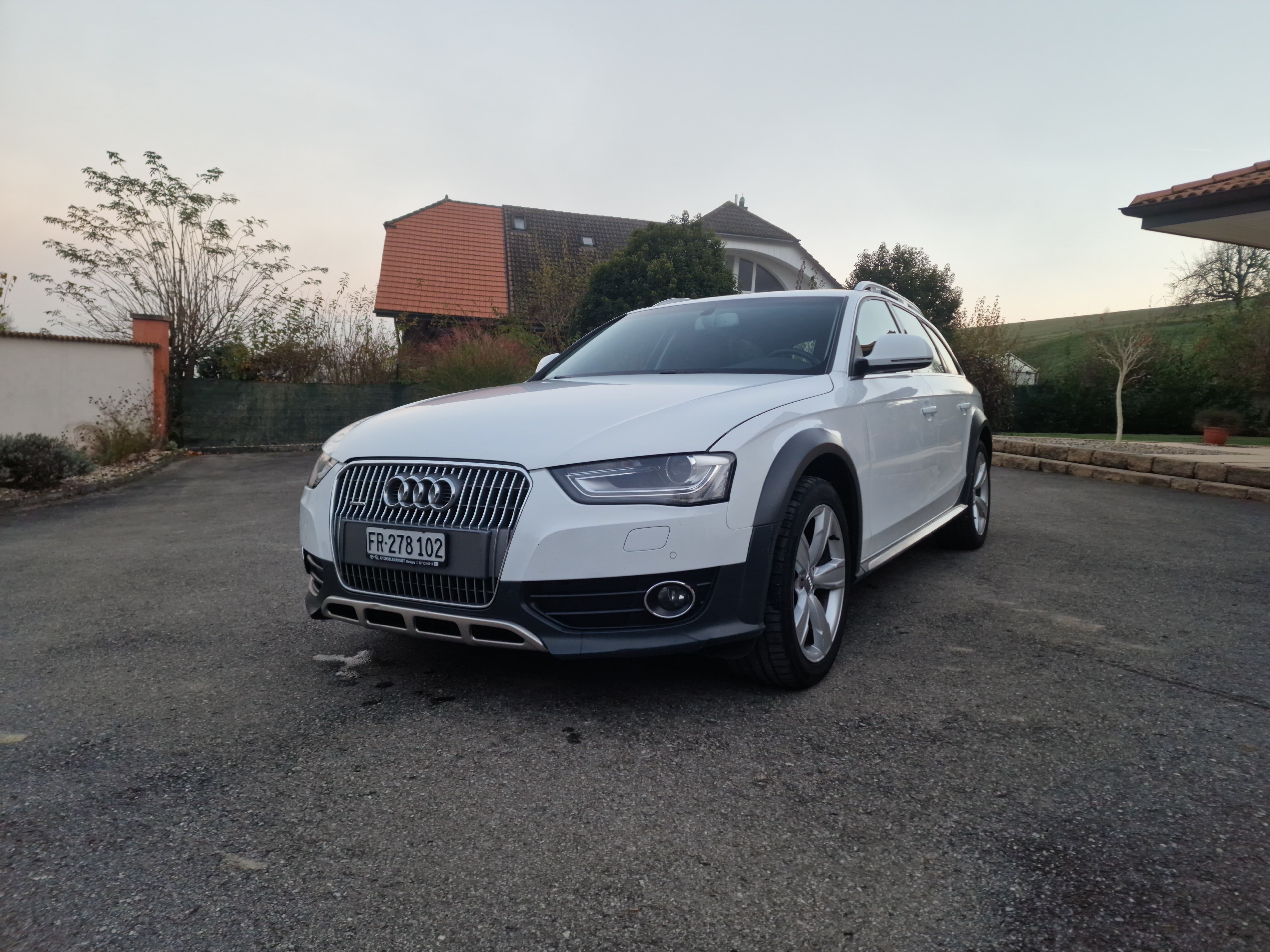 AUDI A4 ALLROAD