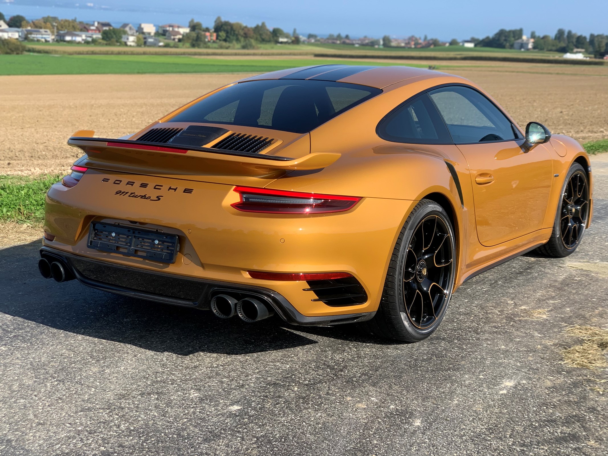 PORSCHE 911 Turbo S Exclusive PDK