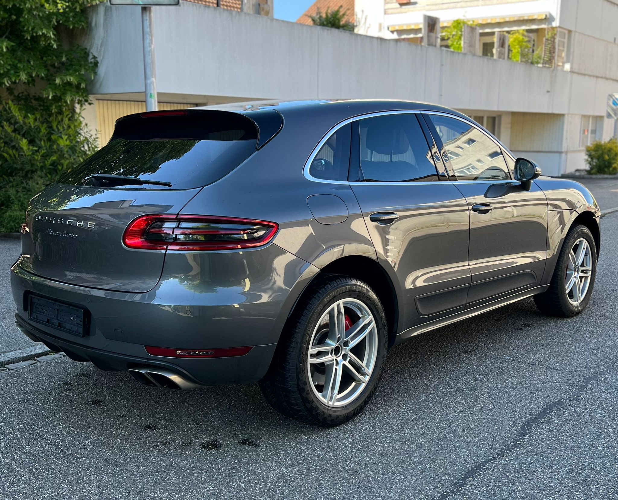 PORSCHE Macan Turbo PDK