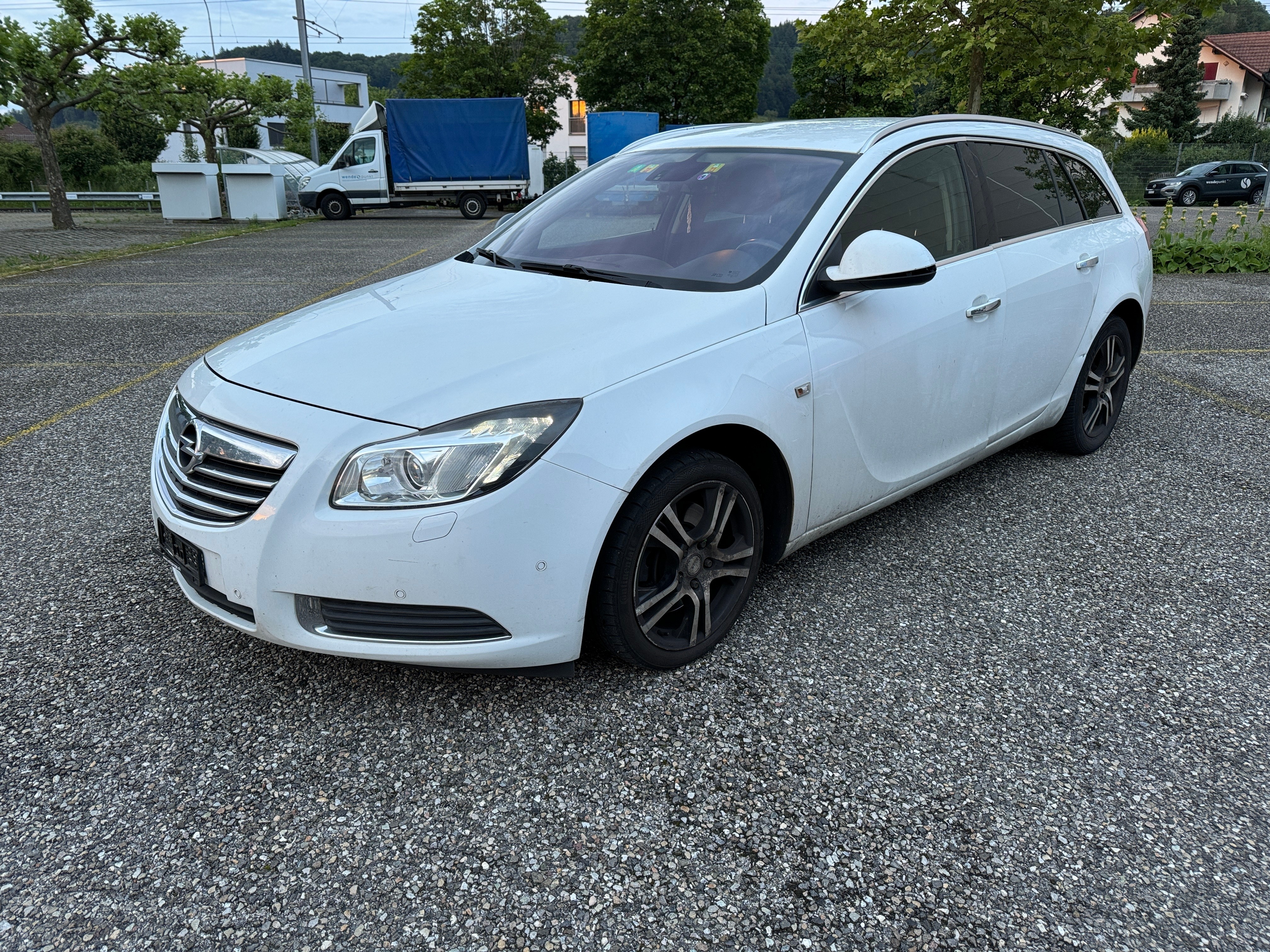 OPEL Insignia Sports Tourer 2.0 CDTI Edition Automatic