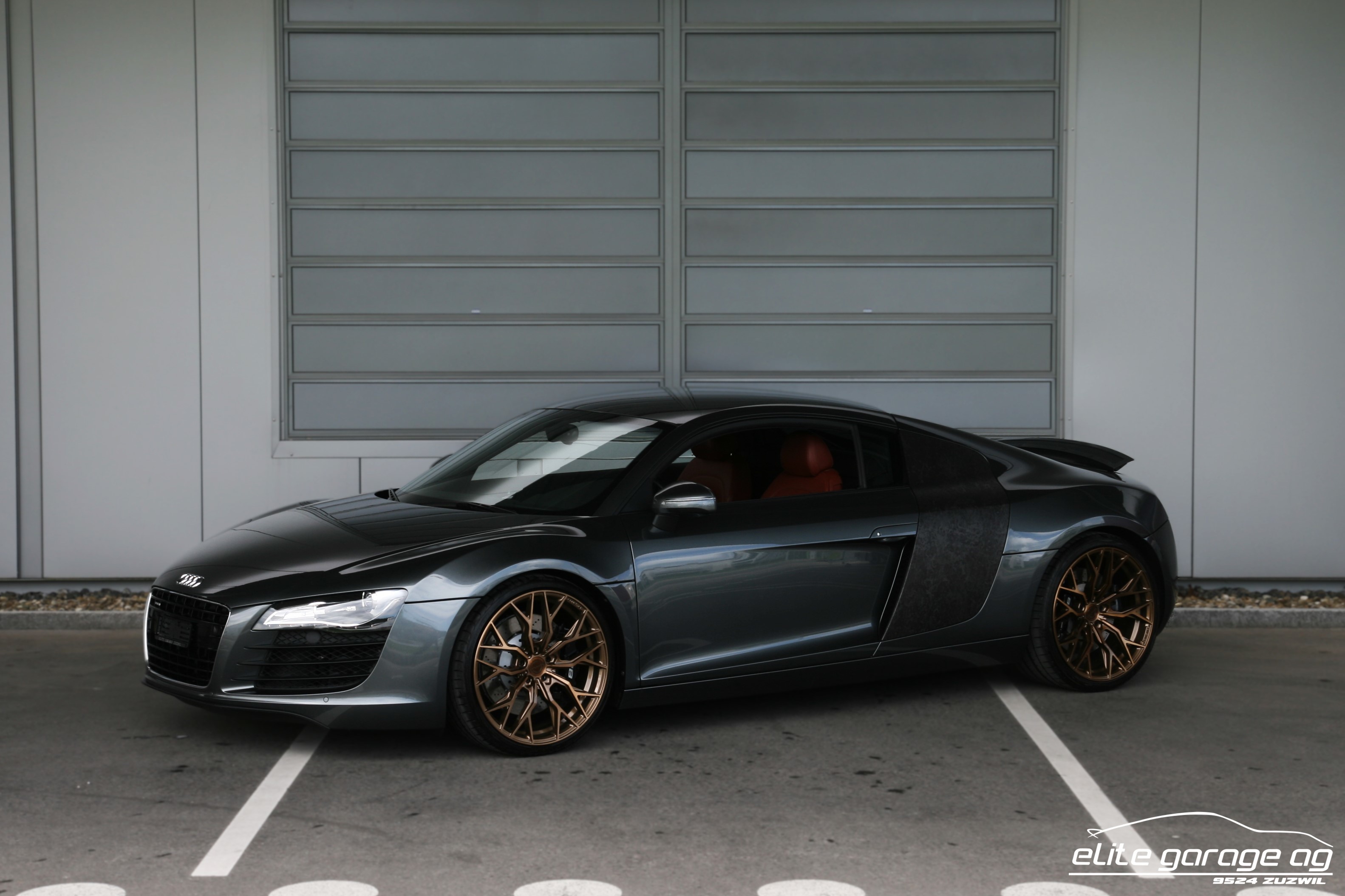 AUDI R8 Coupé 4.2 Handschalter