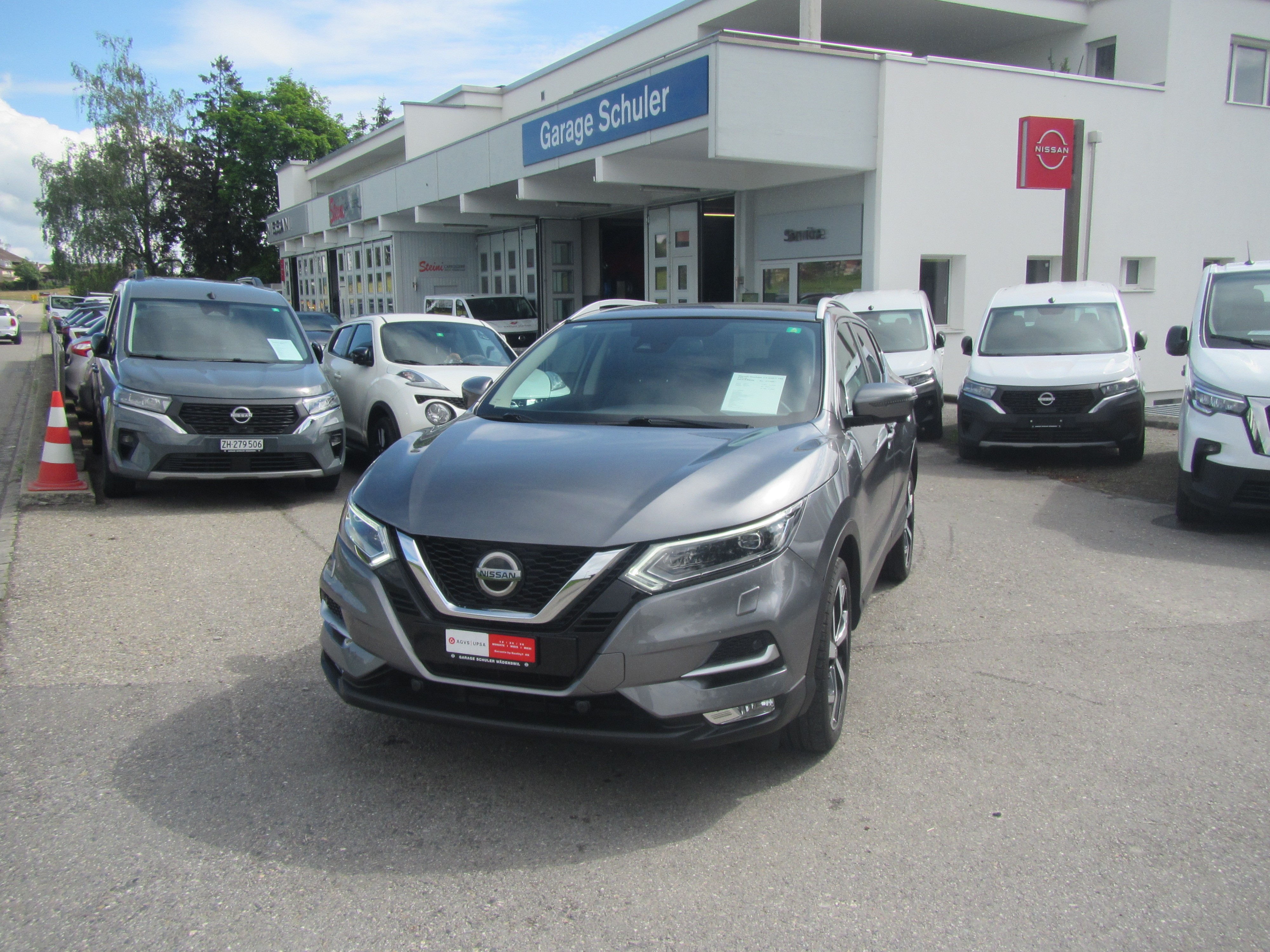 NISSAN Qashqai 1.3 DIG-T tekna DCT