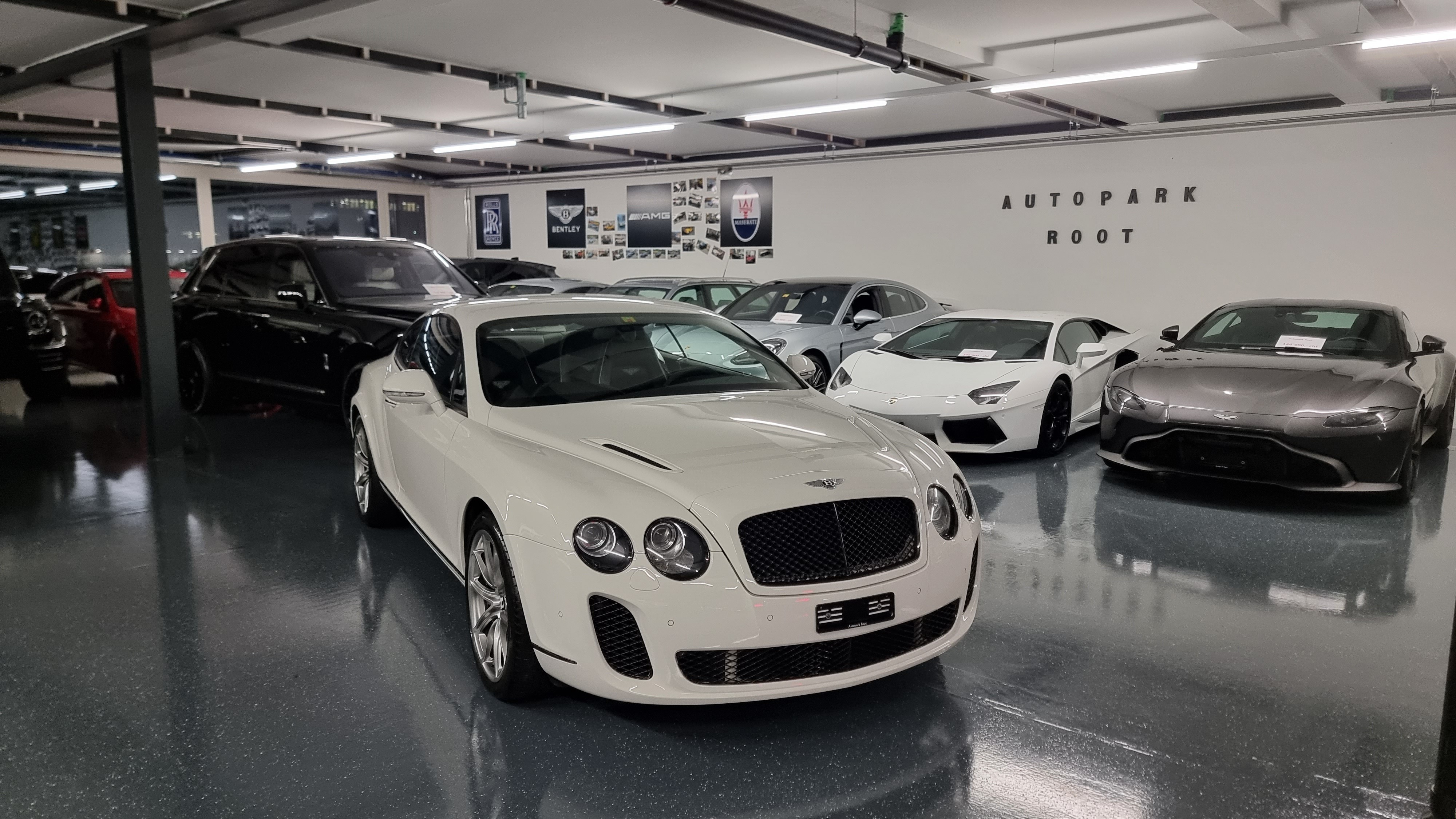 BENTLEY Continental Supersports 6.0