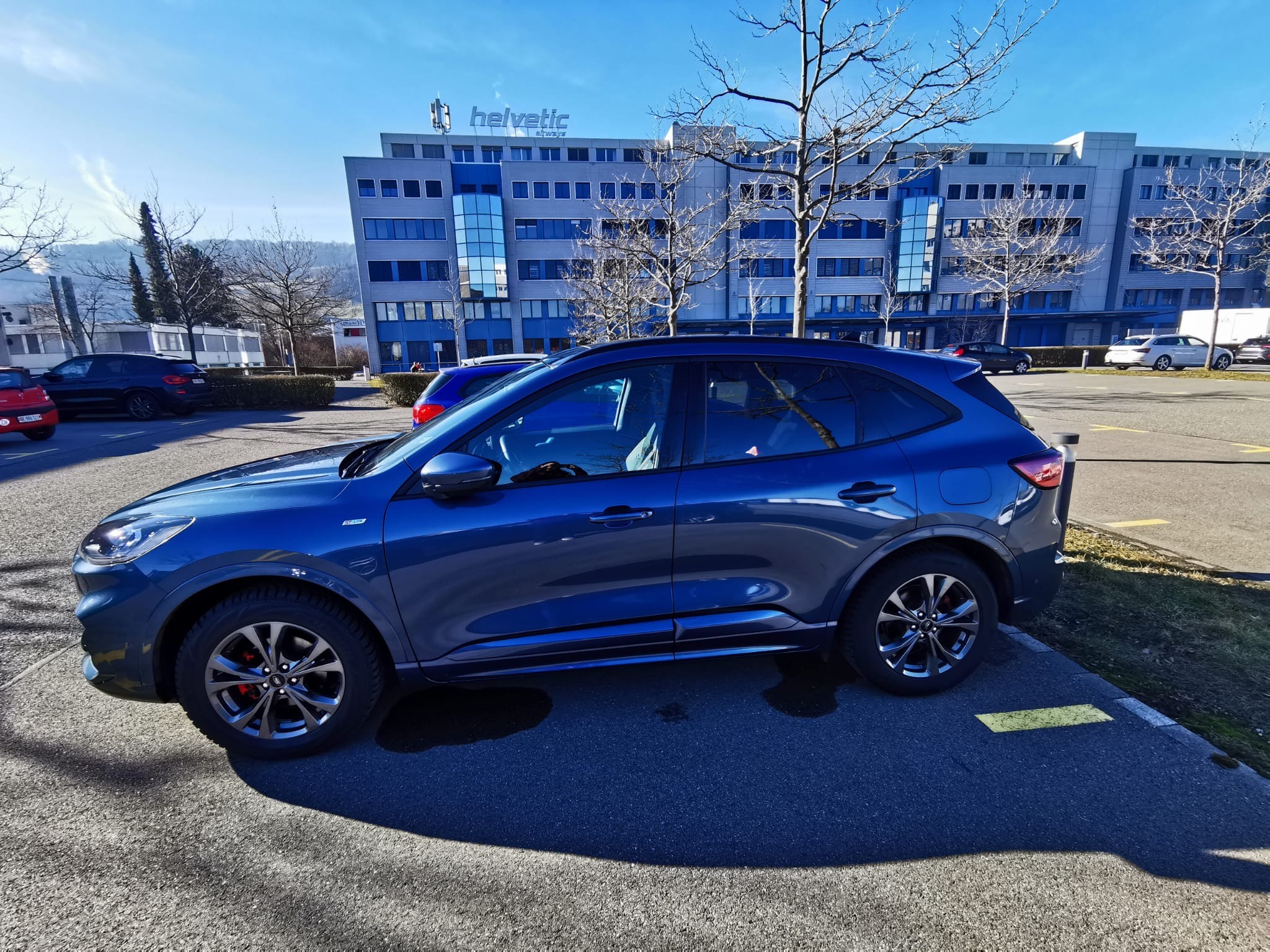 FORD Kuga 2.5 FHEV ST-Line X 4WD