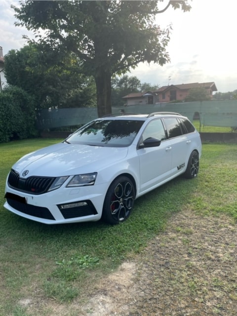 SKODA Octavia Combi 2.0 TSI RS DSG