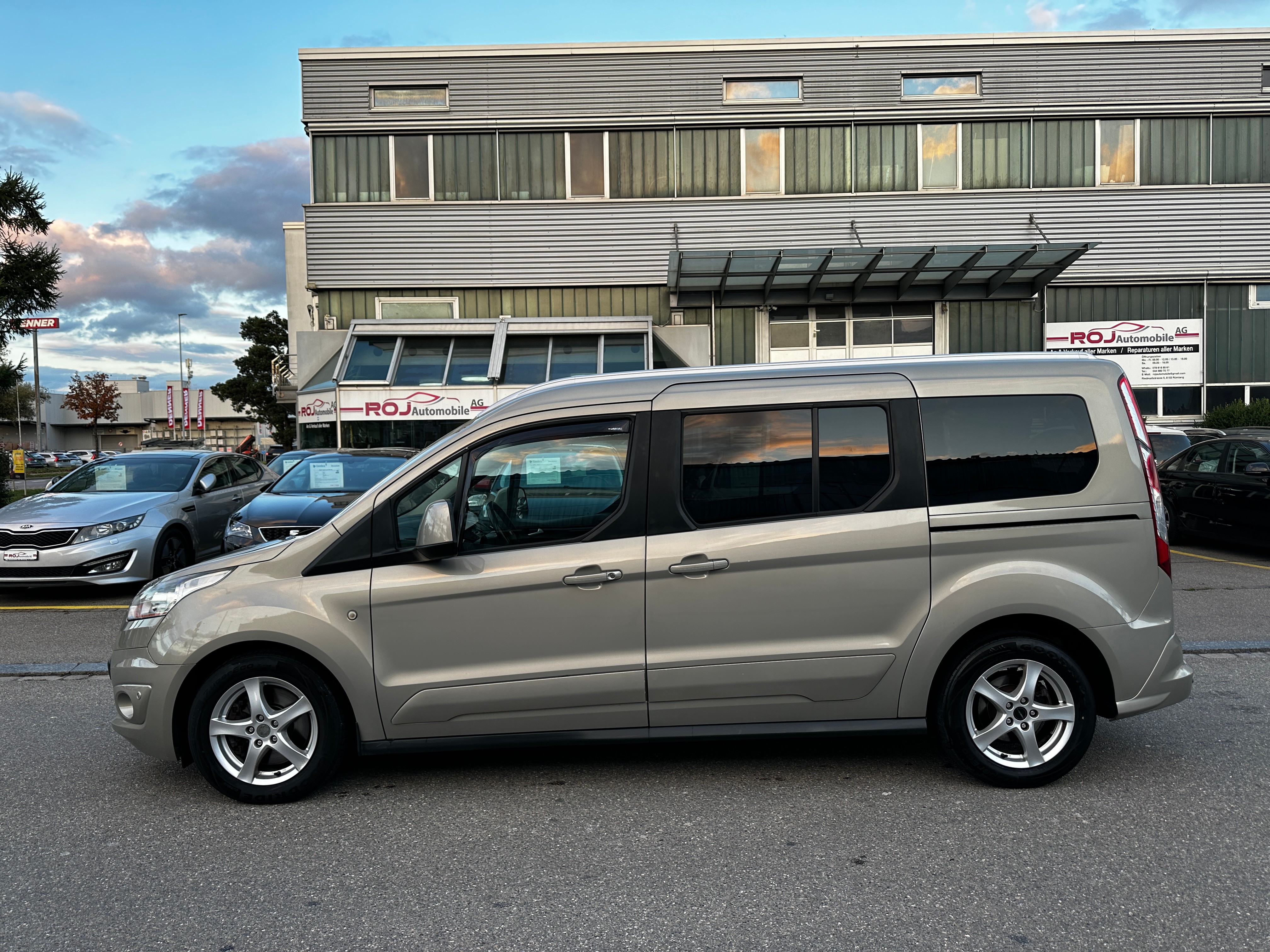 FORD Grand Tourneo Connect 1.6 TDCi Titanium