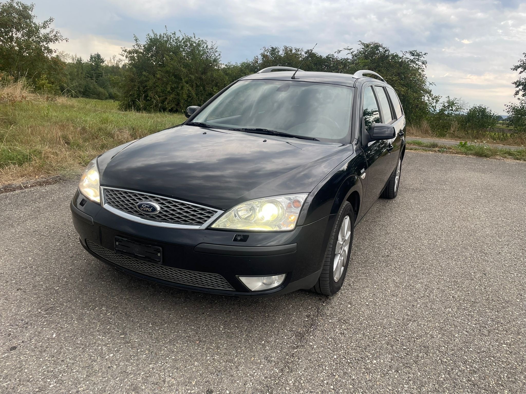 FORD Mondeo 2.0 TDCi 16V Carving