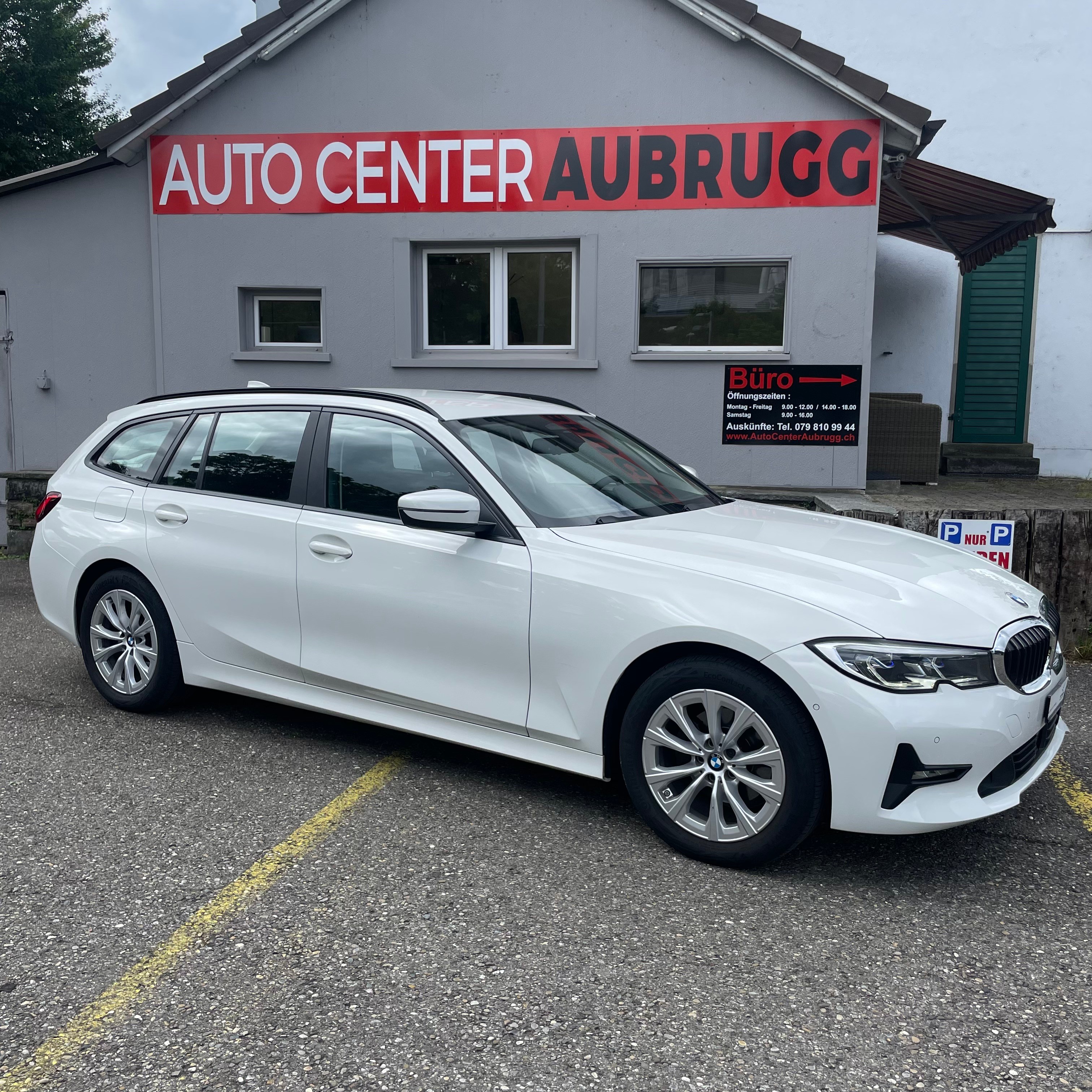 BMW 320d xDrive 48V Touring Steptronic *CH-FAHRZEUG / ANHÄNGERKUPPLUNG / LASER-LICHT*