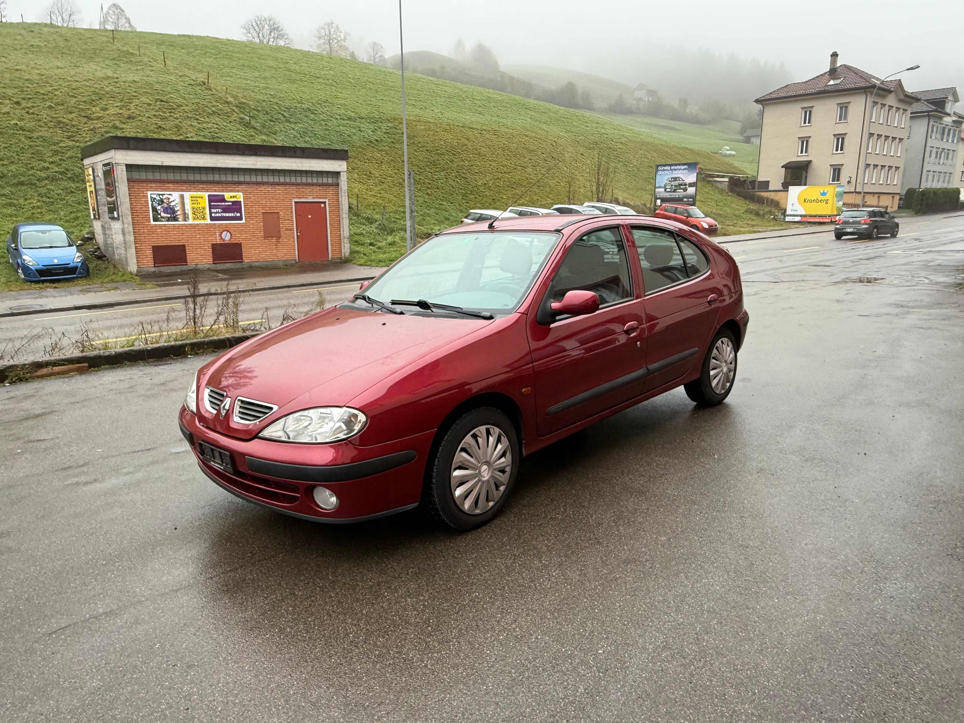 RENAULT Mégane 1.6 16V Privilège Automatic