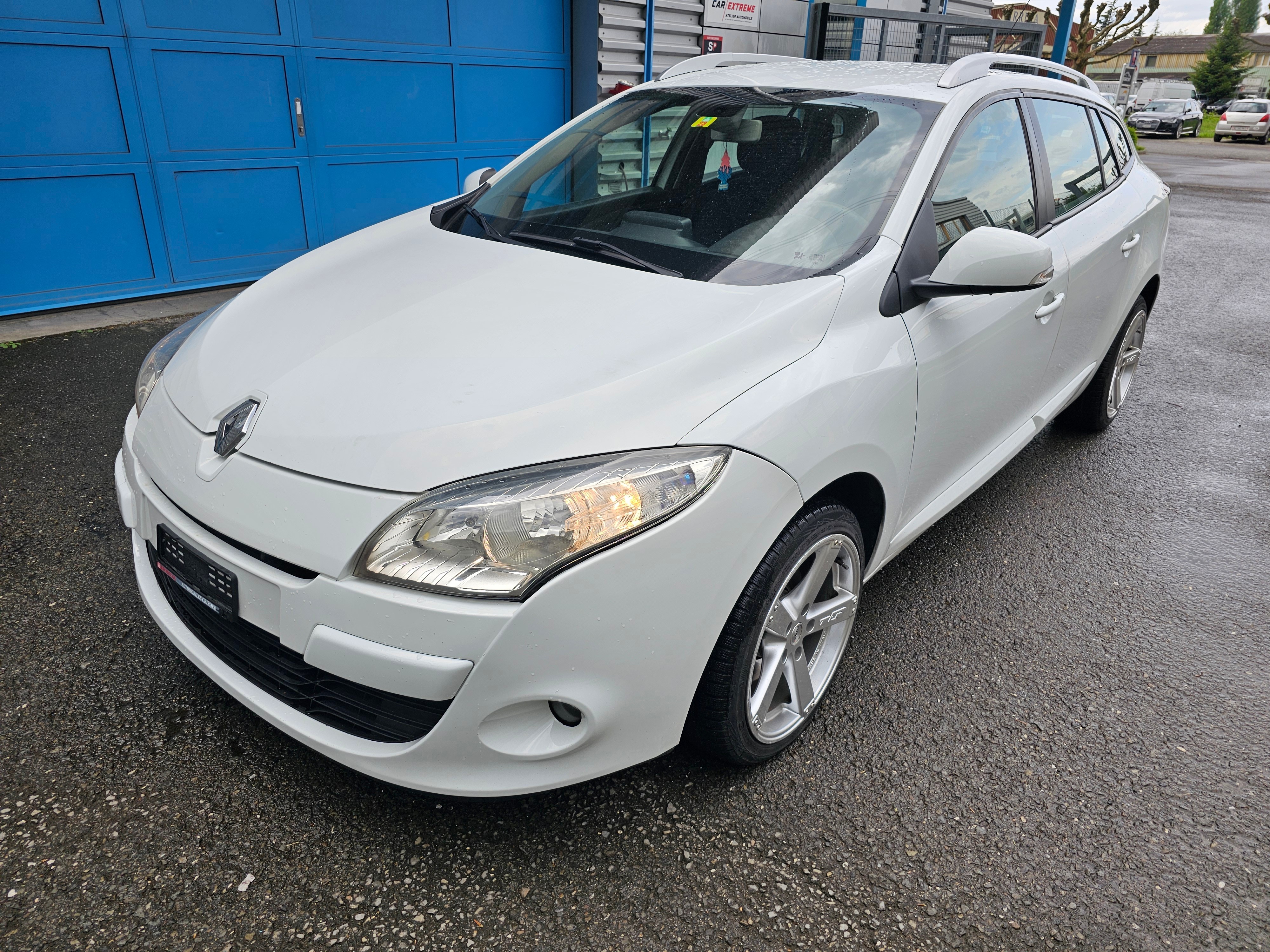 RENAULT Mégane Grandtour 1.5 dCi Bose EDC