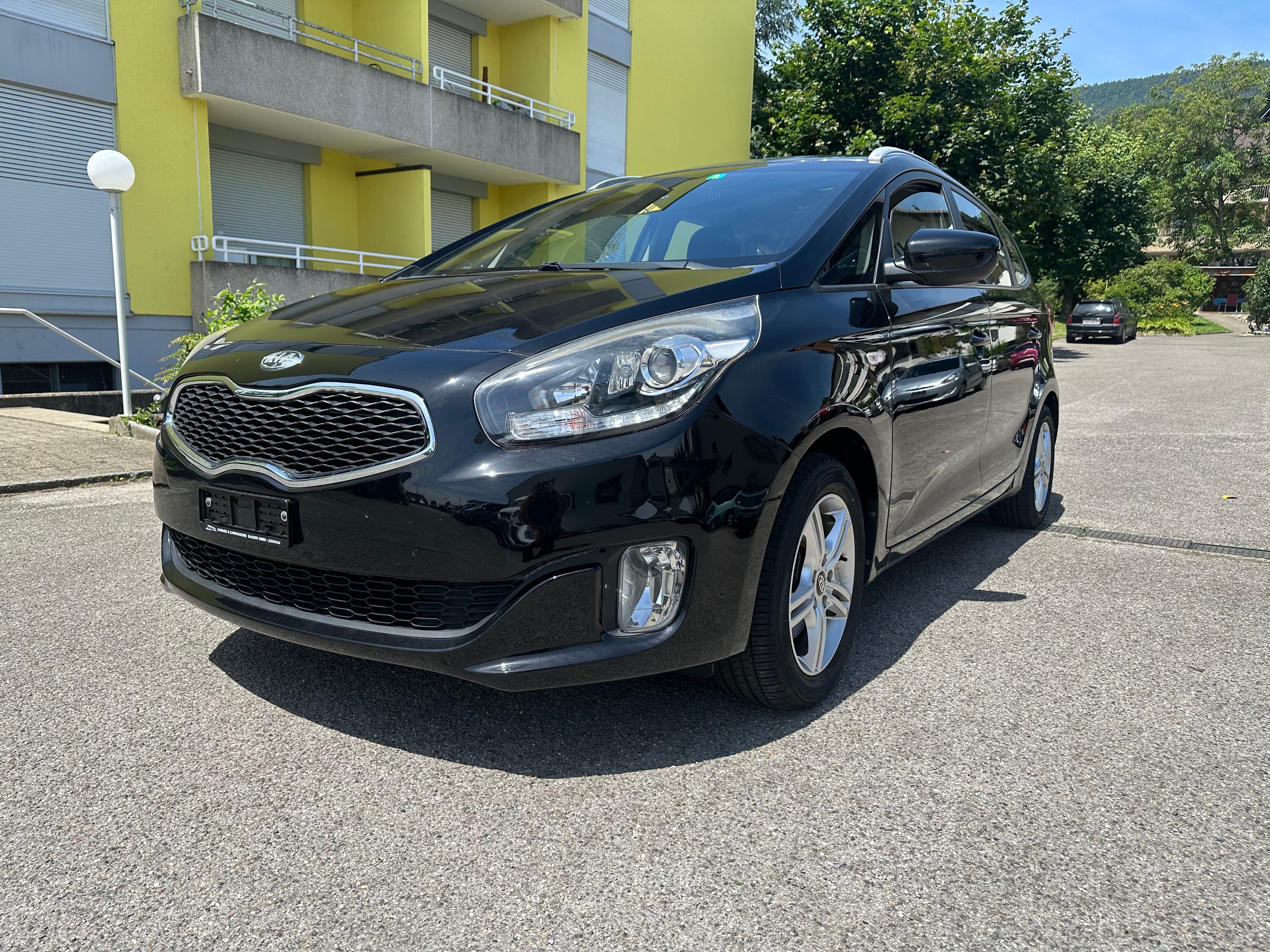 KIA Carens 1.6 GDI Edition 7