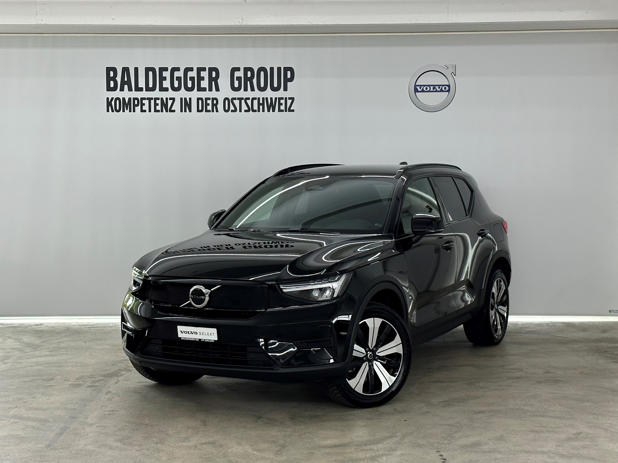 VOLVO XC40 P6 Core