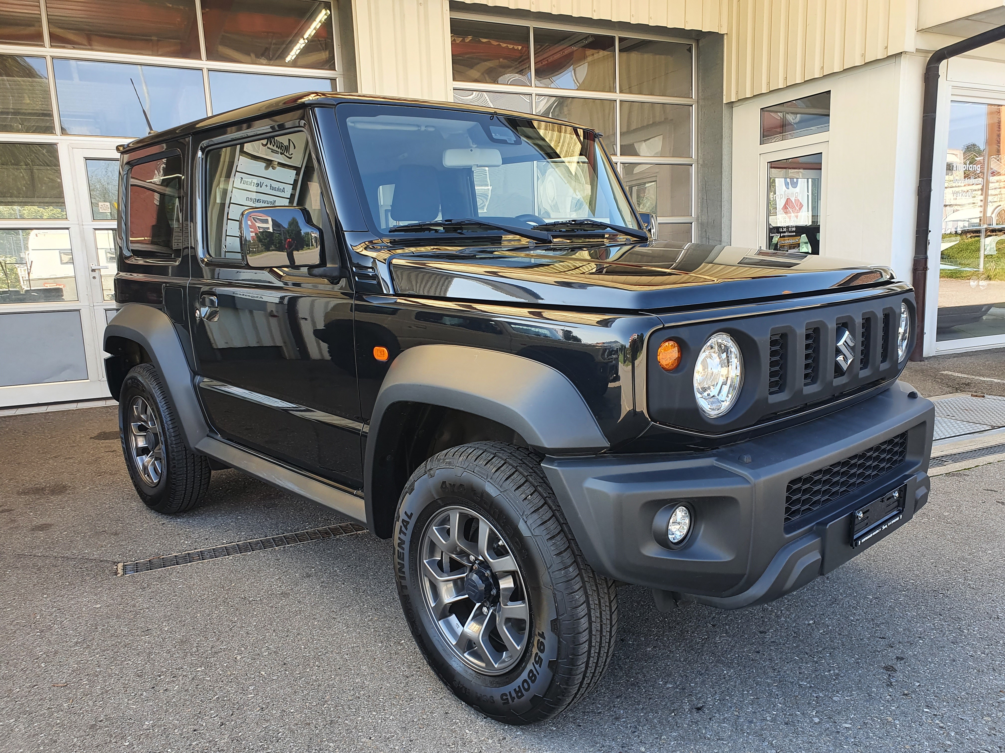 SUZUKI Jimny 1.5 Compact Top 4x4