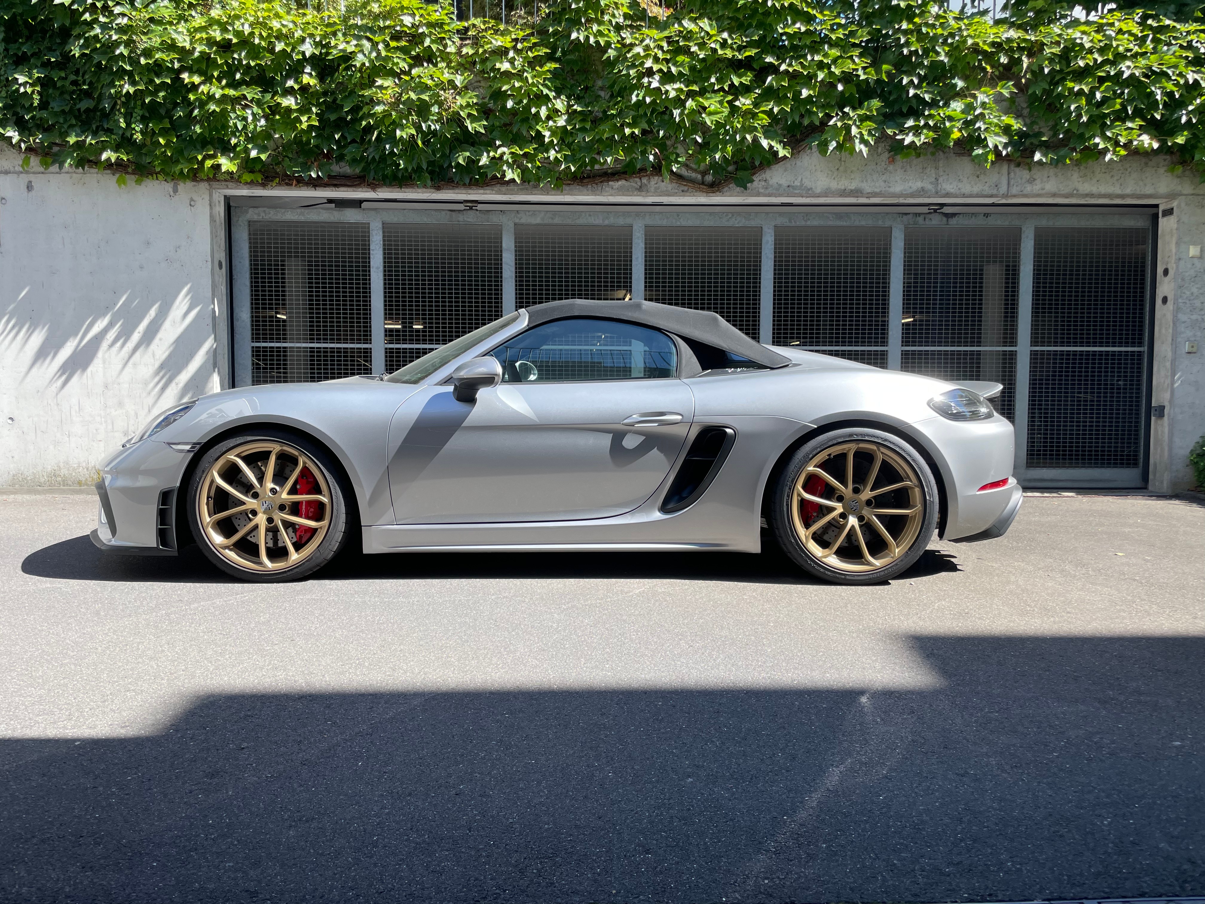 PORSCHE 718 Boxster Spyder