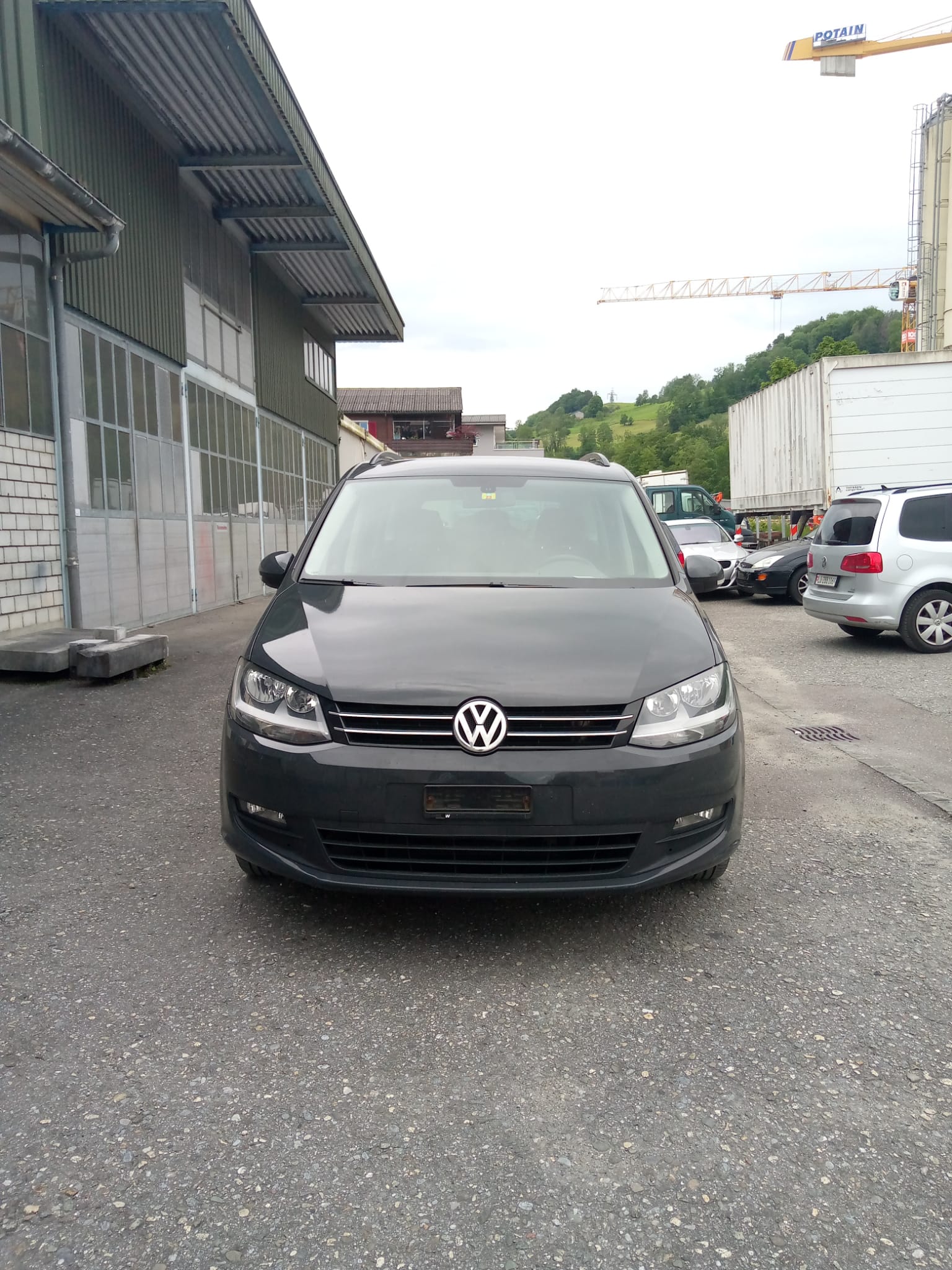 VW SHARAN