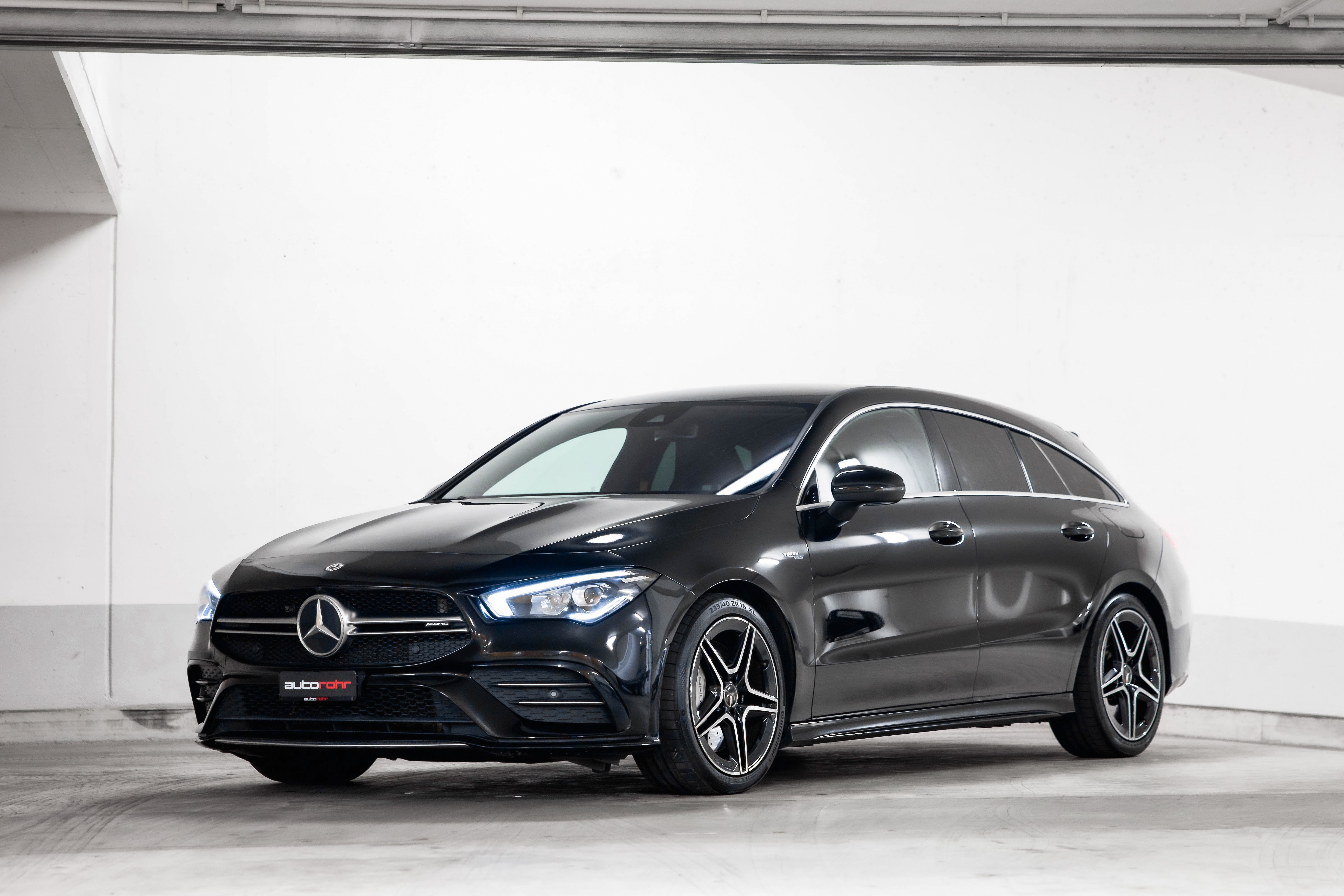 MERCEDES-BENZ CLA Shooting Brake 35 AMG 4Matic 7G-DCT