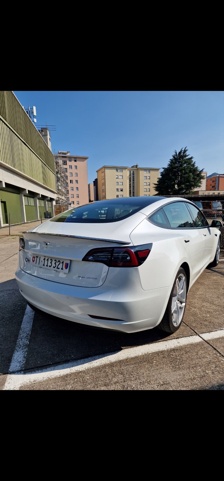 TESLA Model 3 Long Range Dual Motor AWD