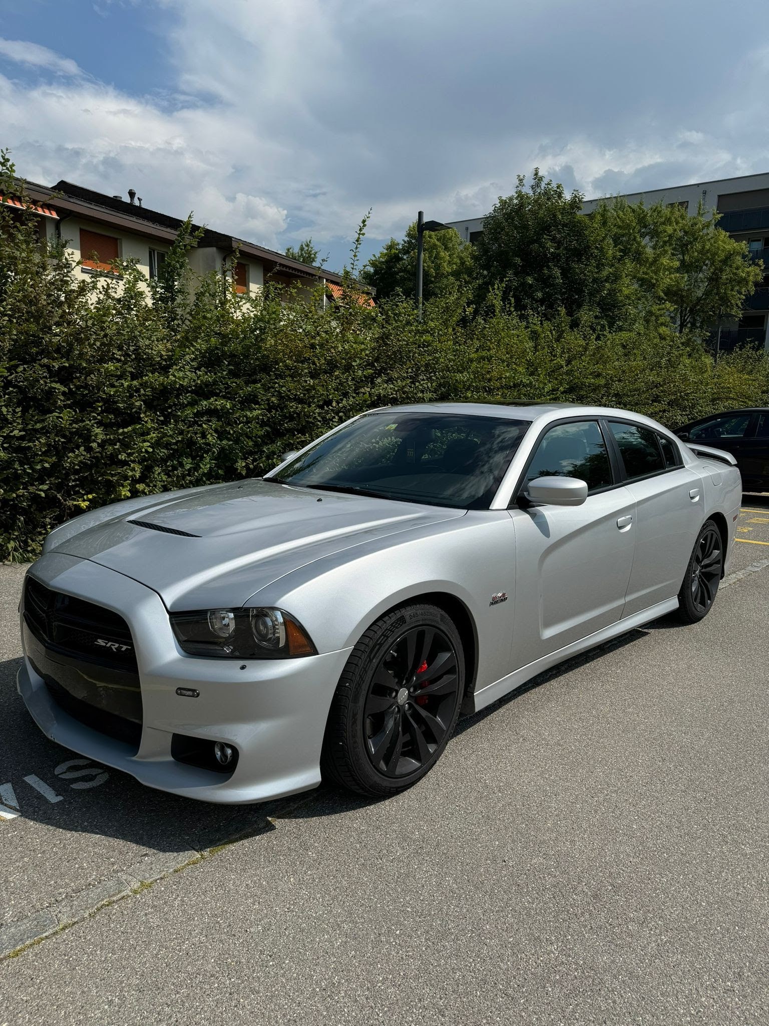 DODGE SRT-8